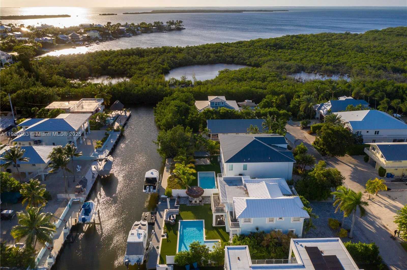 Small Image of 111 SPOONBILL RD, Tavernier Number 5