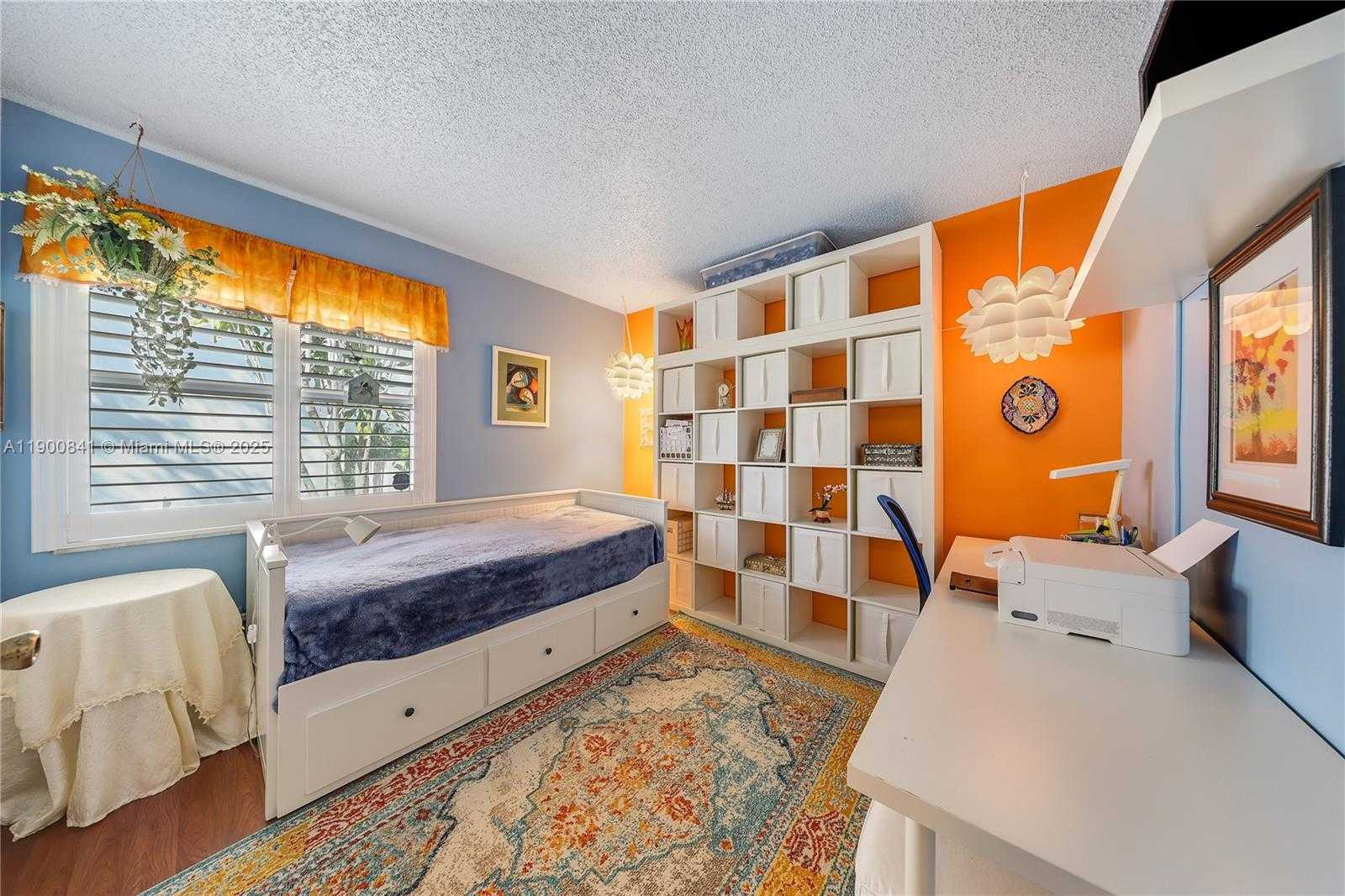 Small Image of 18411 NORTH WEST 18TH ST, Pembroke Pines Number 17