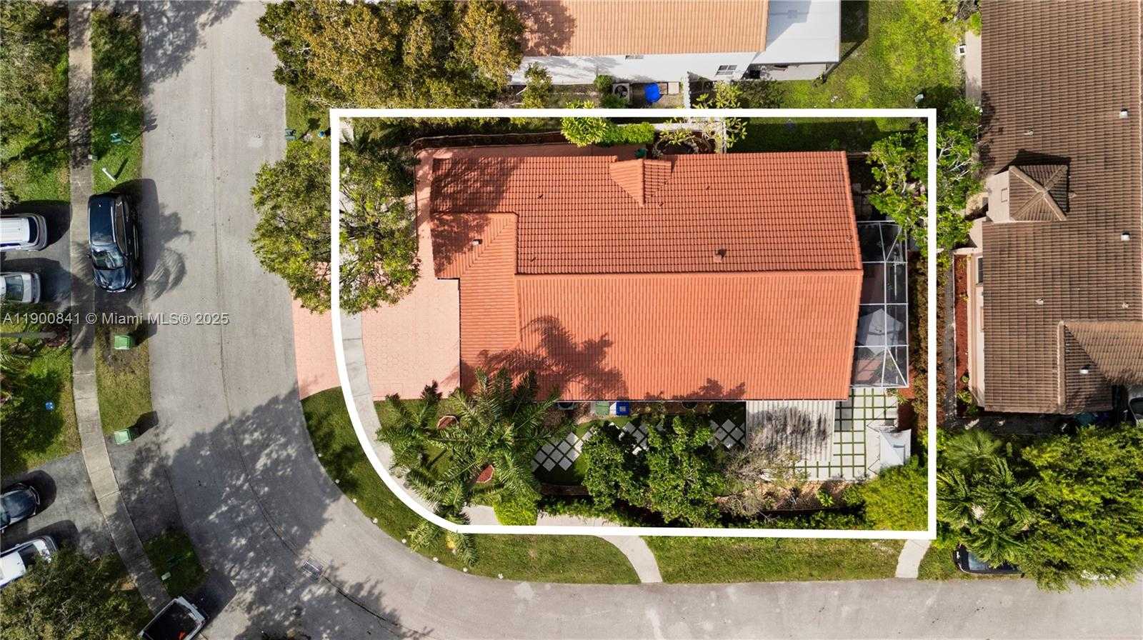 Small Image of 18411 NORTH WEST 18TH ST, Pembroke Pines Number 23