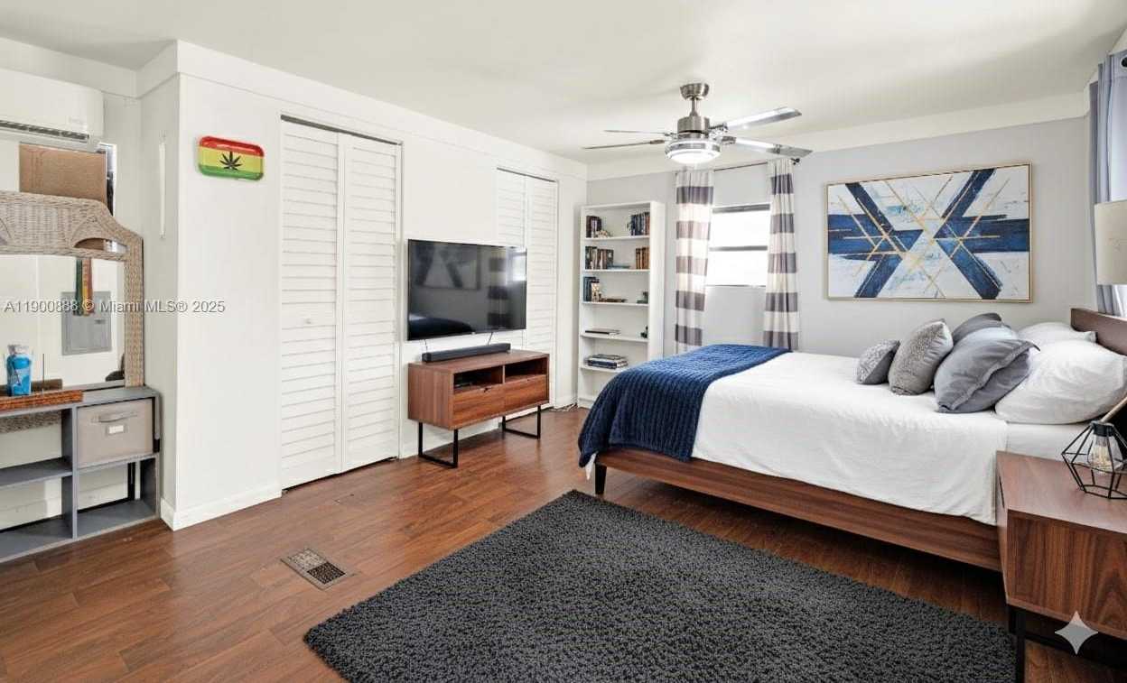 Small Image of 124 VALJEAN LN, Tavernier Number 13