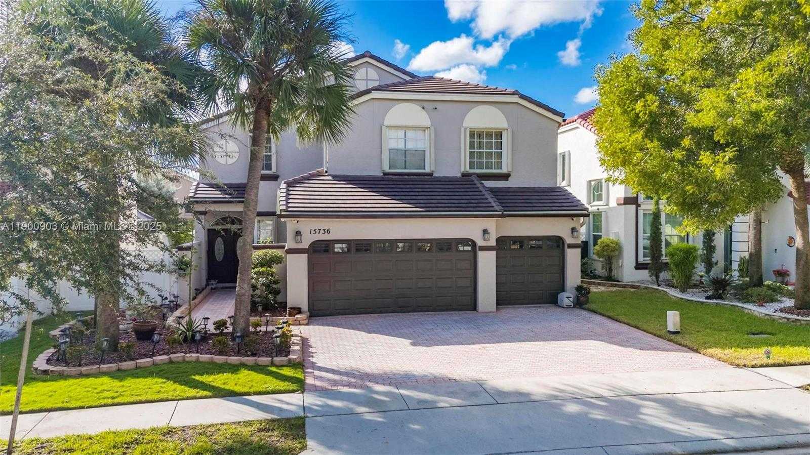 Small Image of 15736 NORTH WEST 11TH ST, Pembroke Pines Number 20