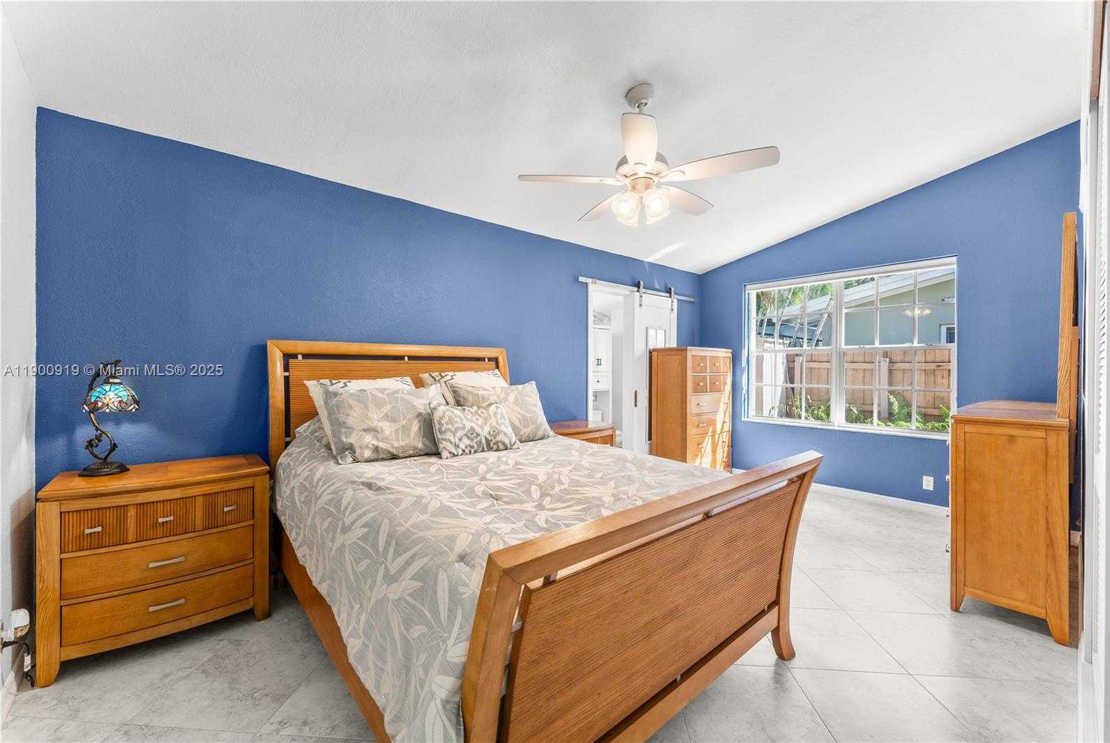 Small Image of 1625 SOUTH WEST 5TH CT, Fort Lauderdale Number 10