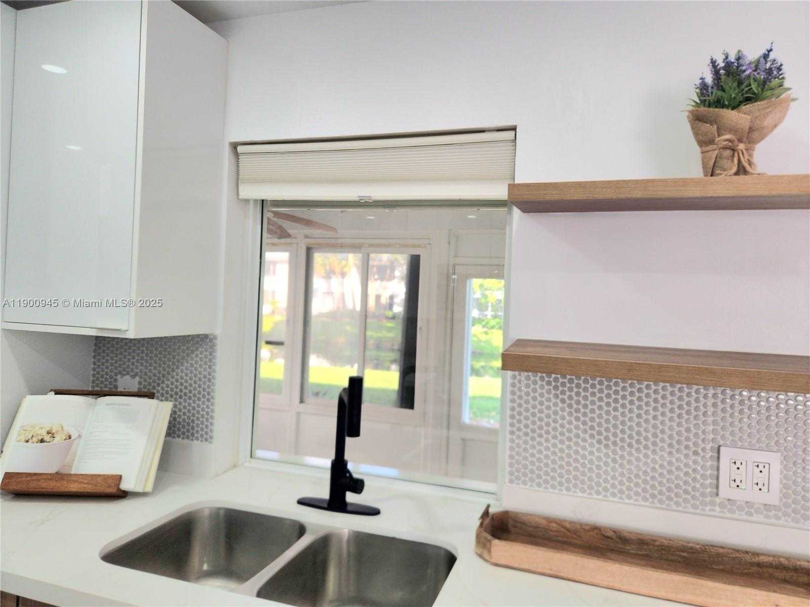 Small Image of 1254 NORTH WEST 82ND AVE, Plantation Number 19