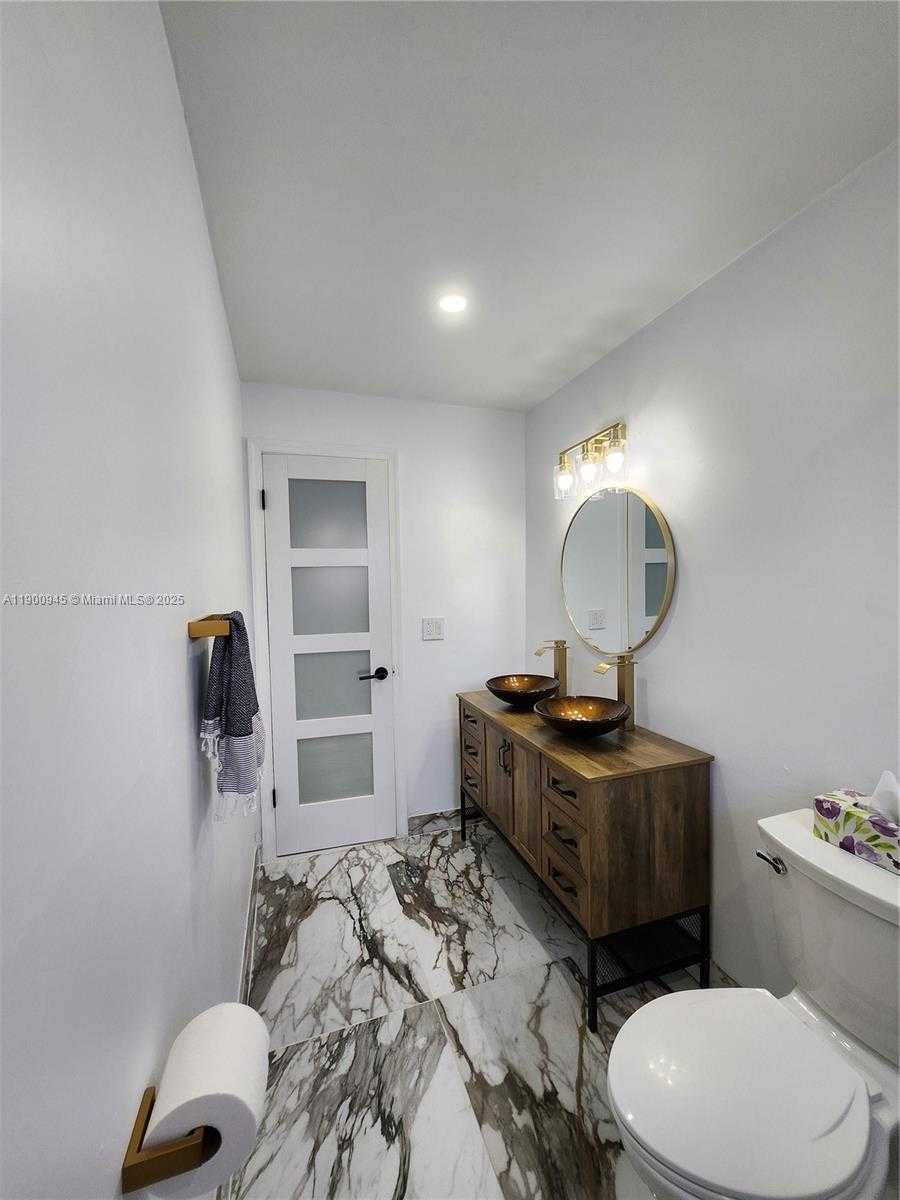 Small Image of 1254 NORTH WEST 82ND AVE, Plantation Number 29