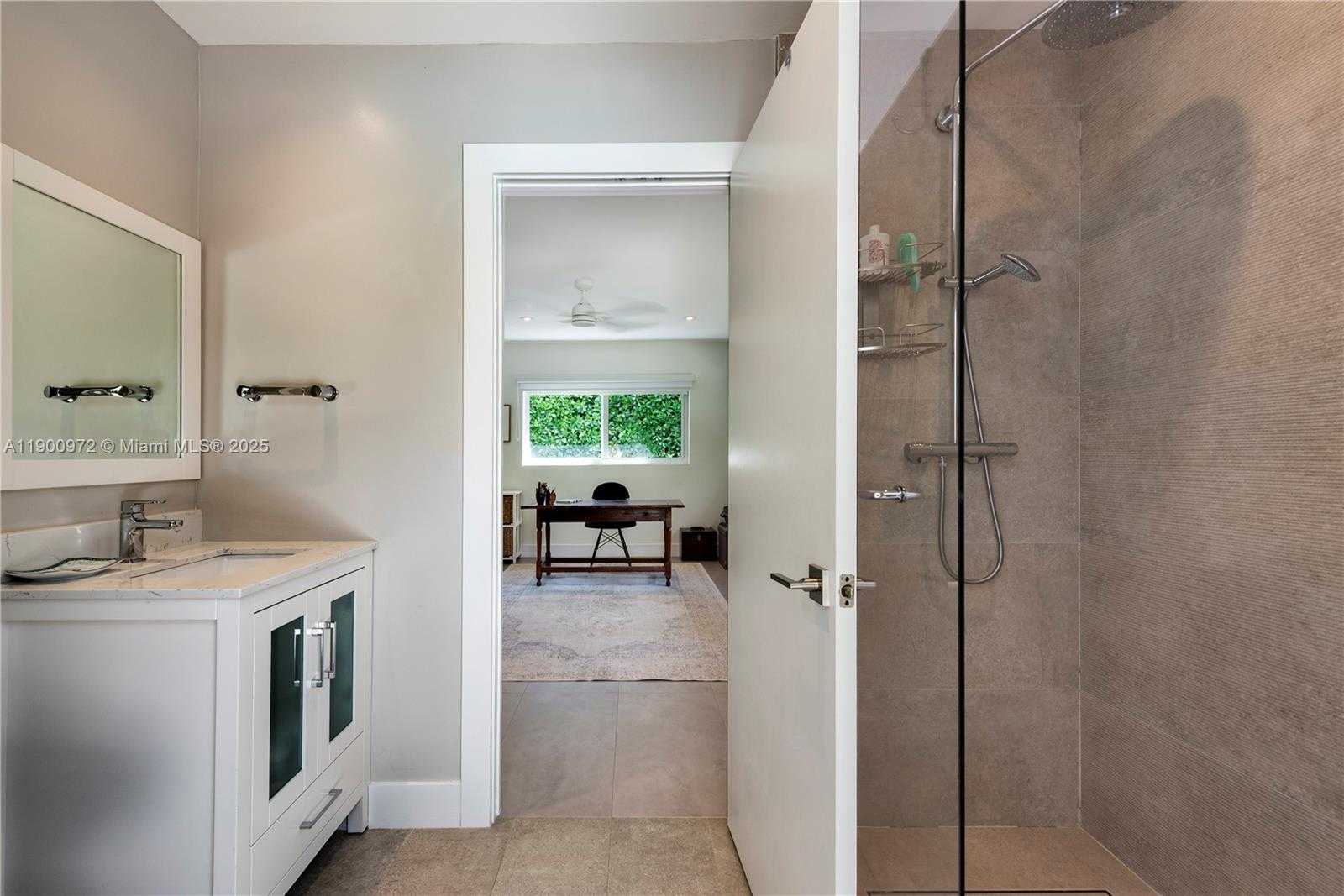 Small Image of 11570 SOUTH WEST 72ND AVE, Pinecrest Number 27