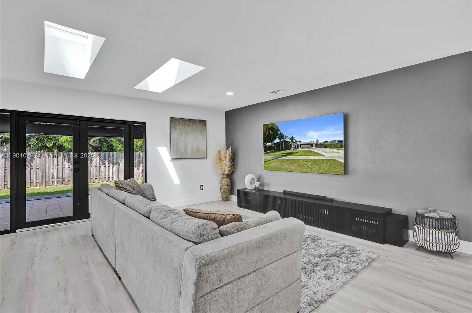 Small Image of 9371 SOUTH WEST 185TH TER, Cutler Bay Number 19