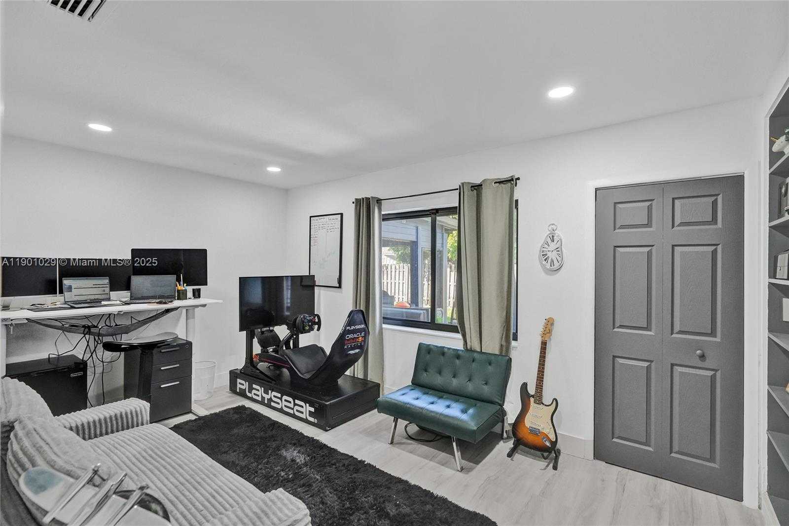 Small Image of 9371 SOUTH WEST 185TH TER, Cutler Bay Number 39