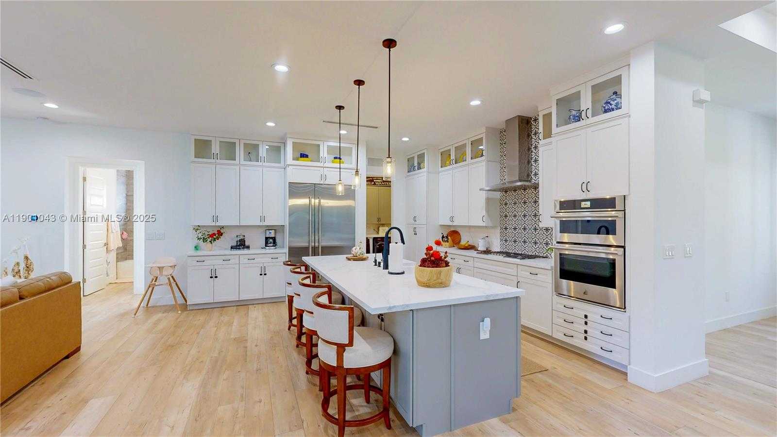 Small Image of 29371 SOUTH WEST 173RD CT, Homestead Number 17