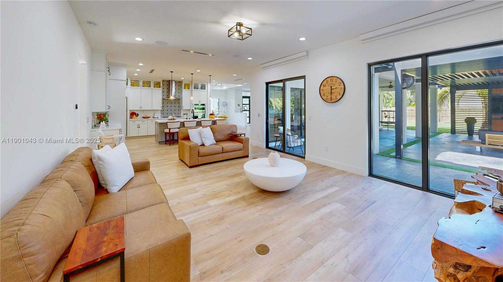 Small Image of 29371 SOUTH WEST 173RD CT, Homestead Number 22