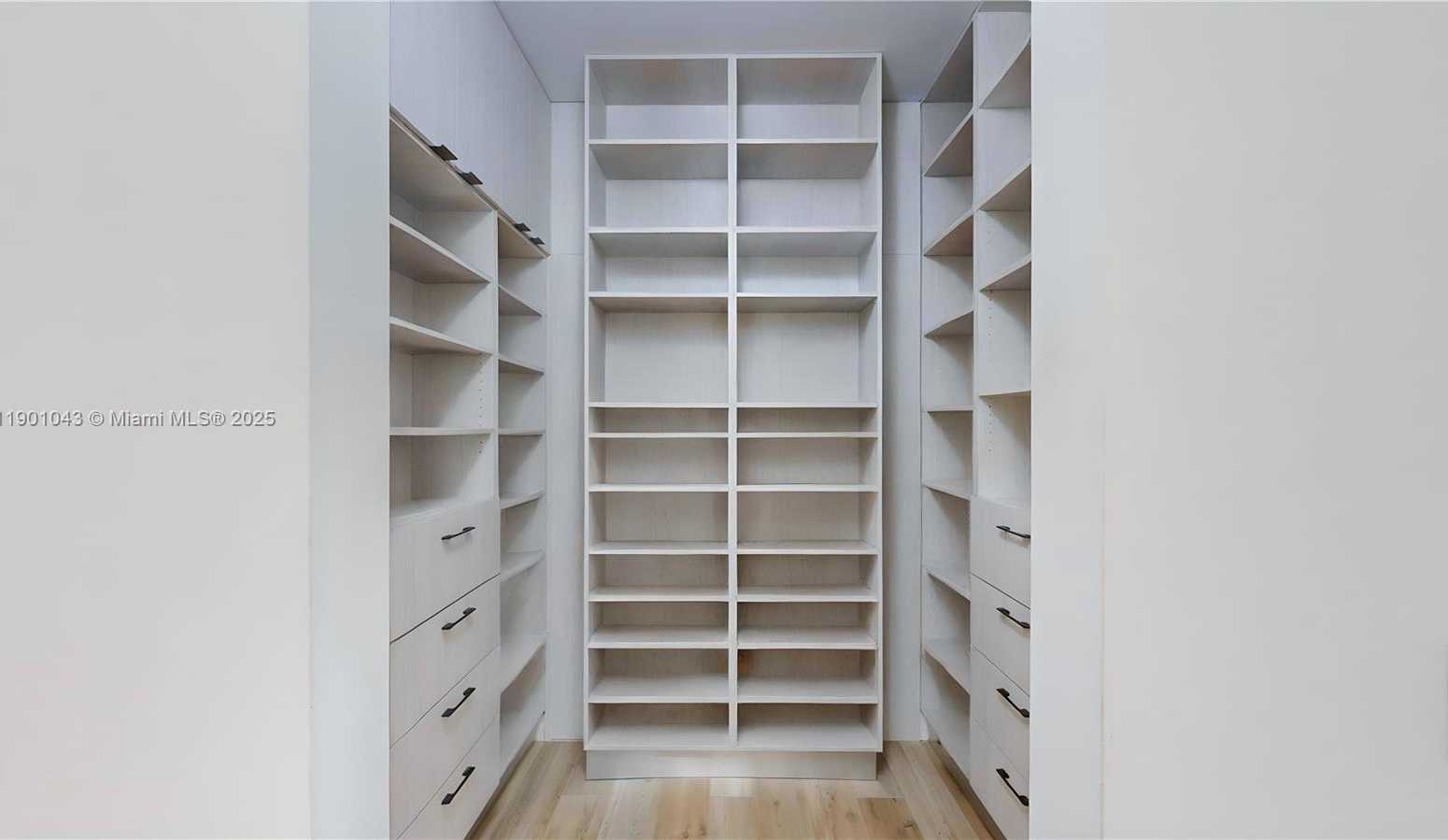 Small Image of 29371 SOUTH WEST 173RD CT, Homestead Number 33