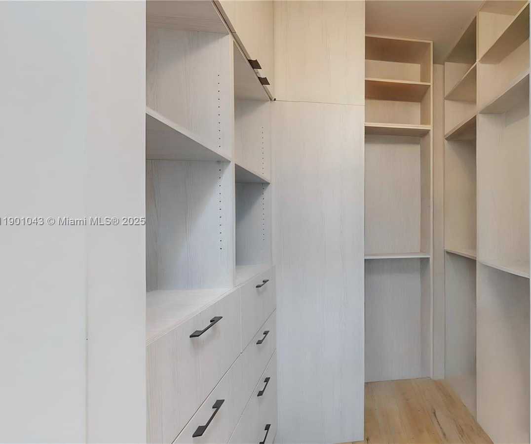 Small Image of 29371 SOUTH WEST 173RD CT, Homestead Number 34