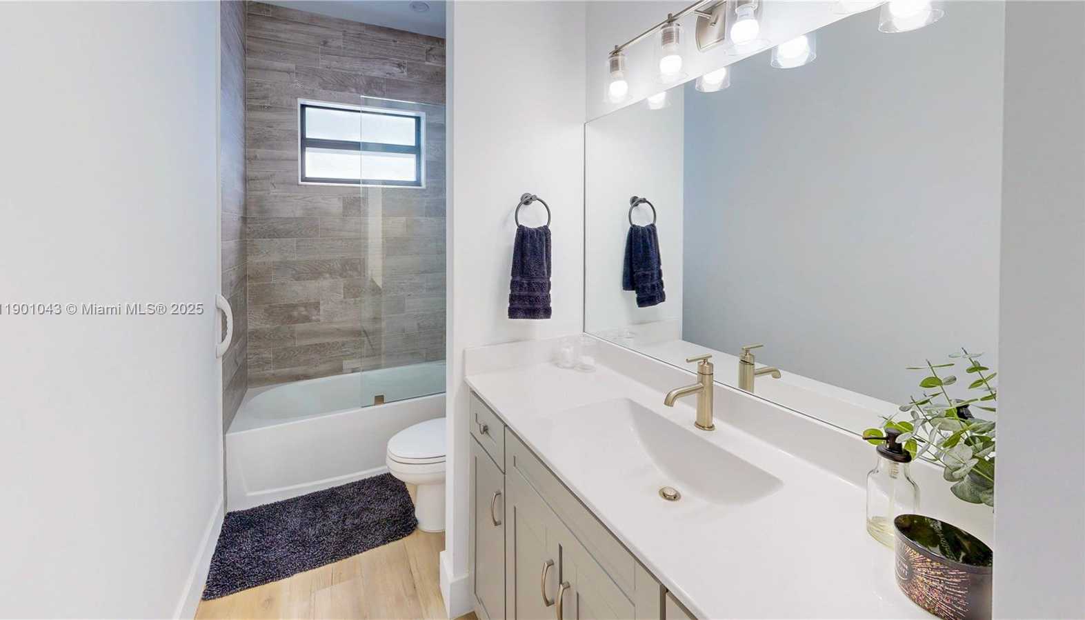 Small Image of 29371 SOUTH WEST 173RD CT, Homestead Number 41