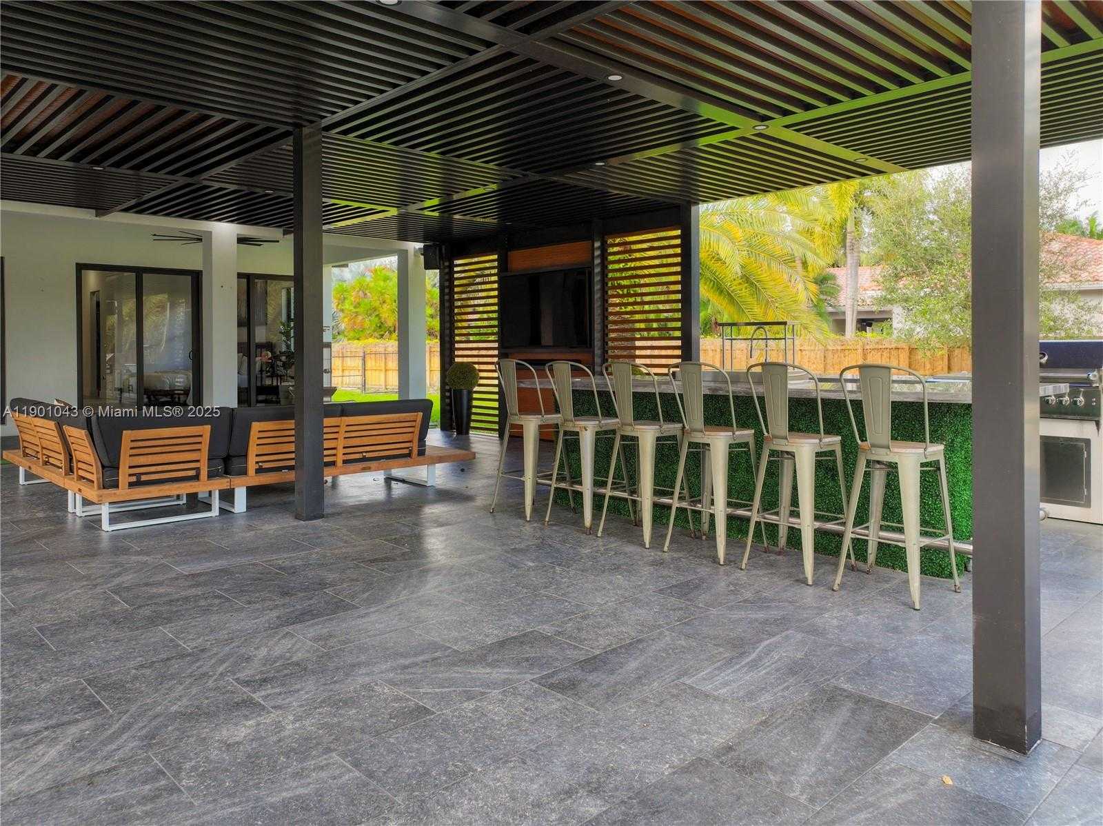 Small Image of 29371 SOUTH WEST 173RD CT, Homestead Number 62