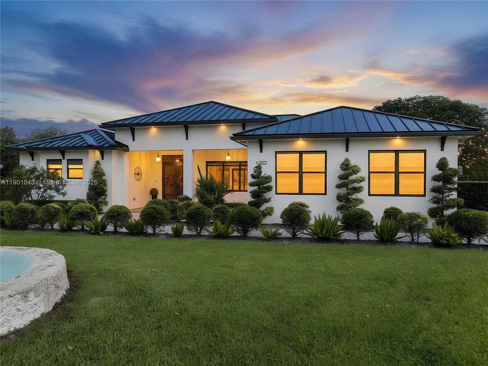 Small Image of 29371 SOUTH WEST 173RD CT, Homestead Number 91