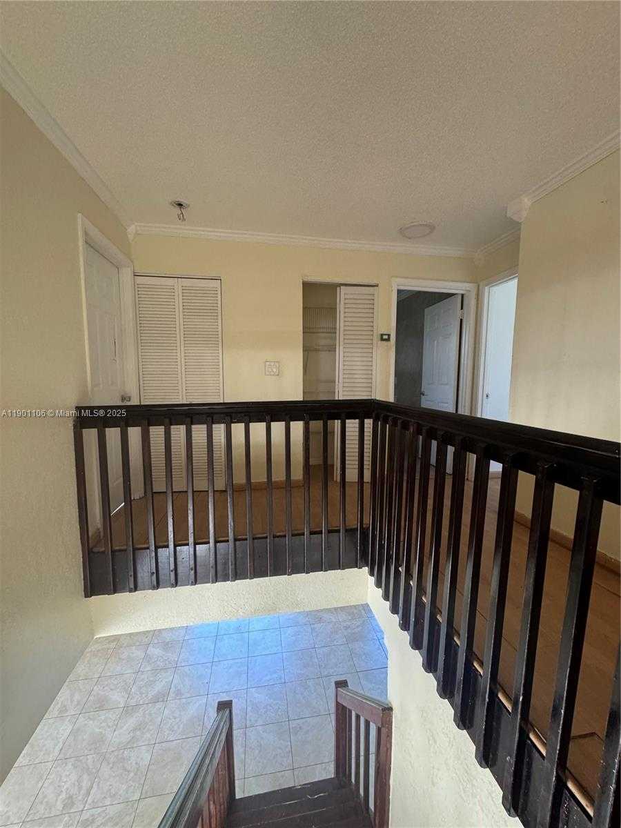 Small Image of 7945 NORTH WEST 187TH LN, Hialeah Number 18