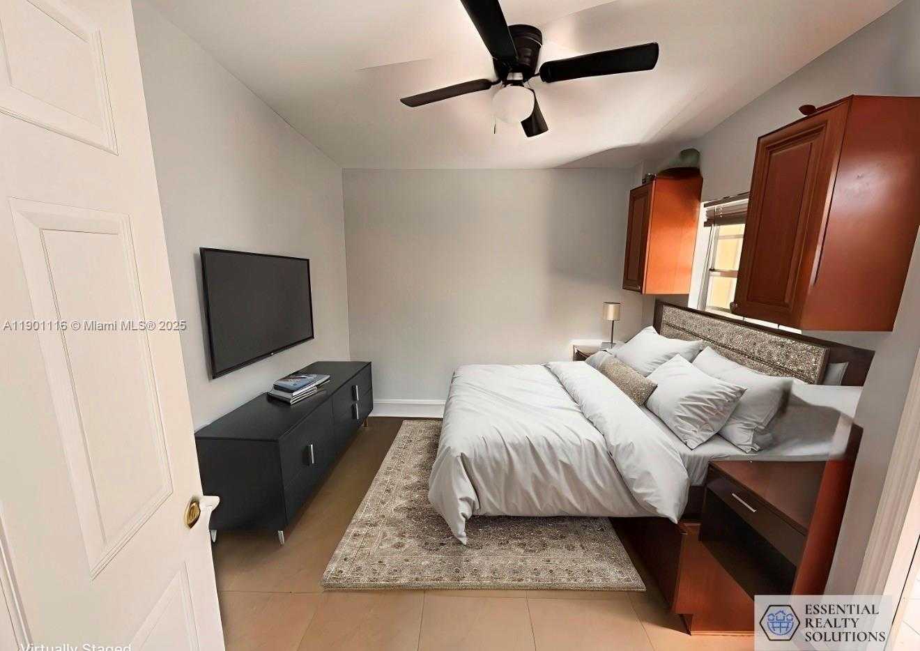 Small Image of 1041 EAST 19TH ST, Hialeah Number 11