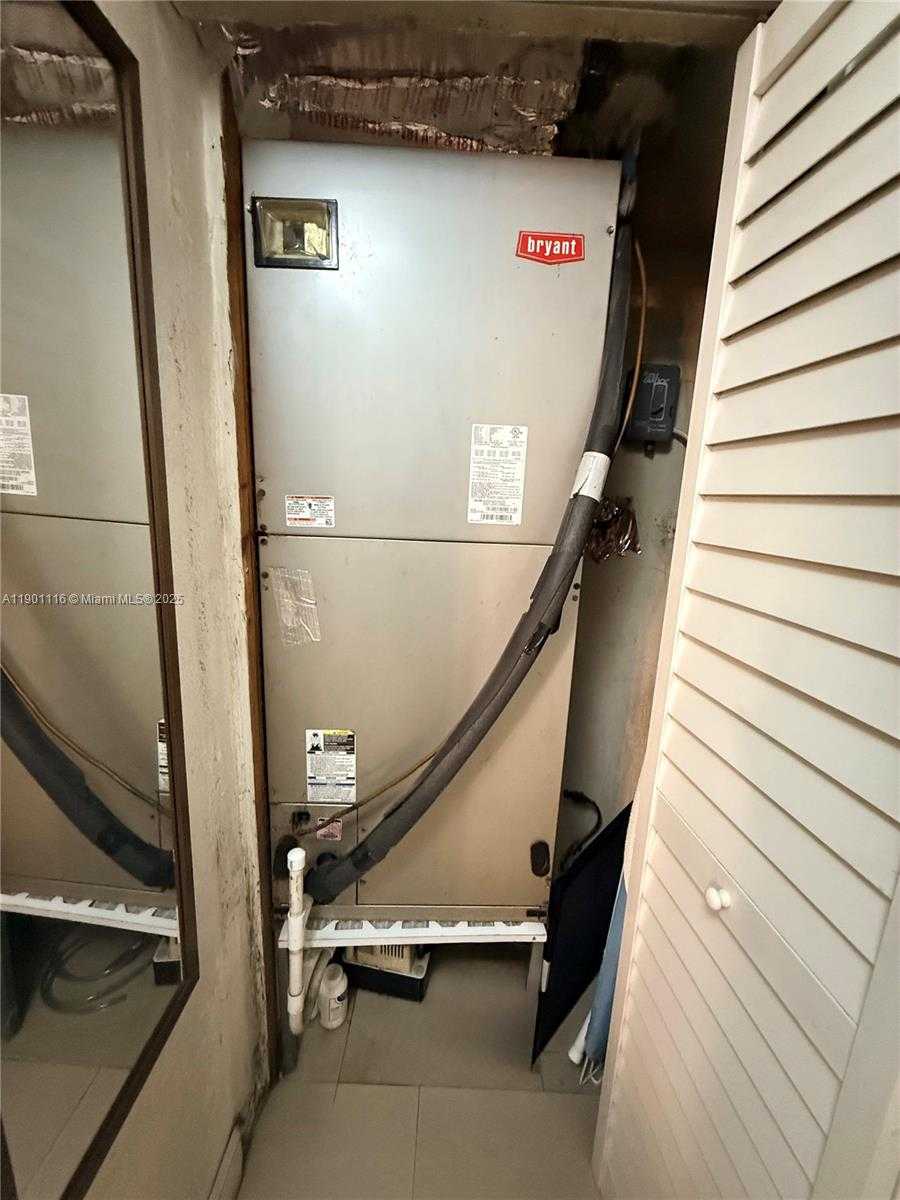 Small Image of 1041 EAST 19TH ST, Hialeah Number 18