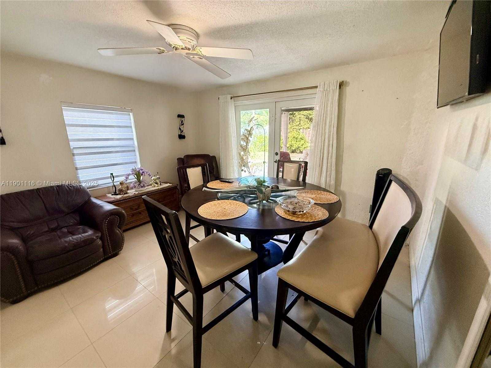 Small Image of 1041 EAST 19TH ST, Hialeah Number 7