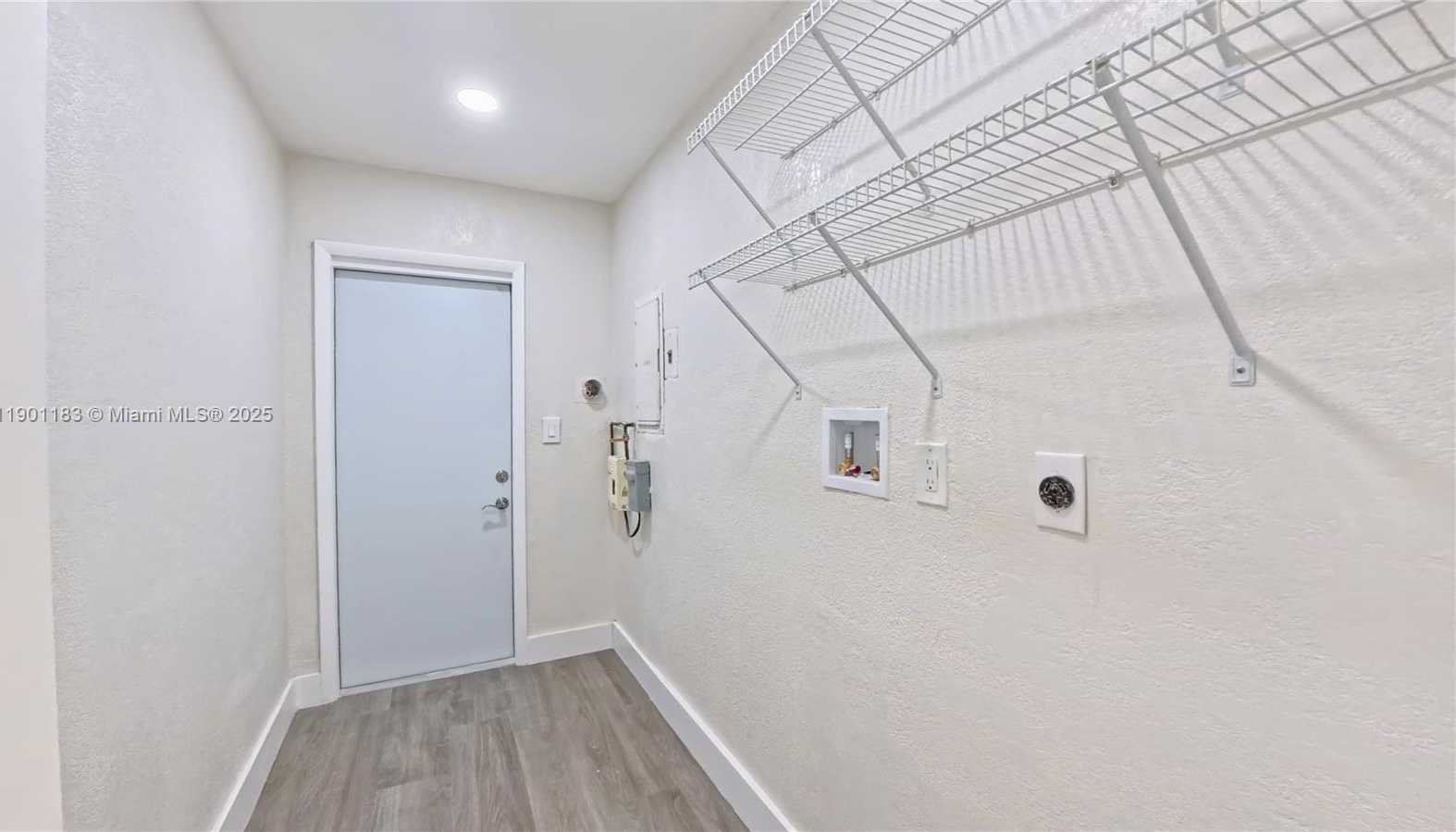 Small Image of 1575 WEST 6TH AVE, Hialeah Number 12