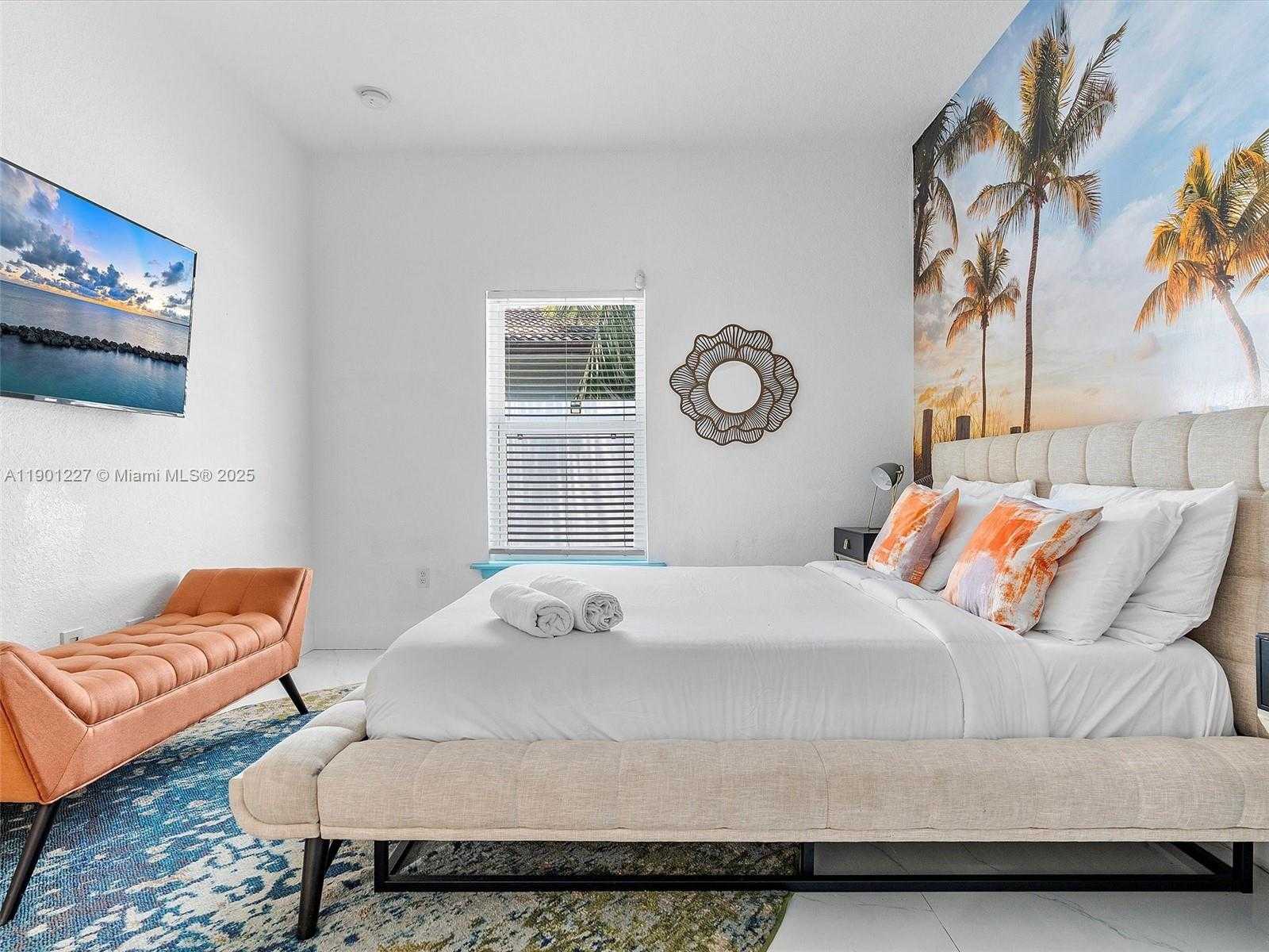 Small Image of 11843 WEST BISCAYNE CANAL RD, Miami Number 20