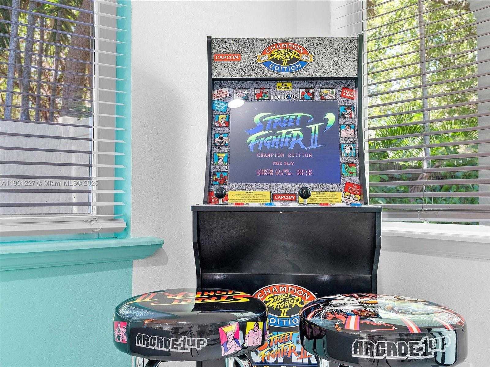 Small Image of 11843 WEST BISCAYNE CANAL RD, Miami Number 28