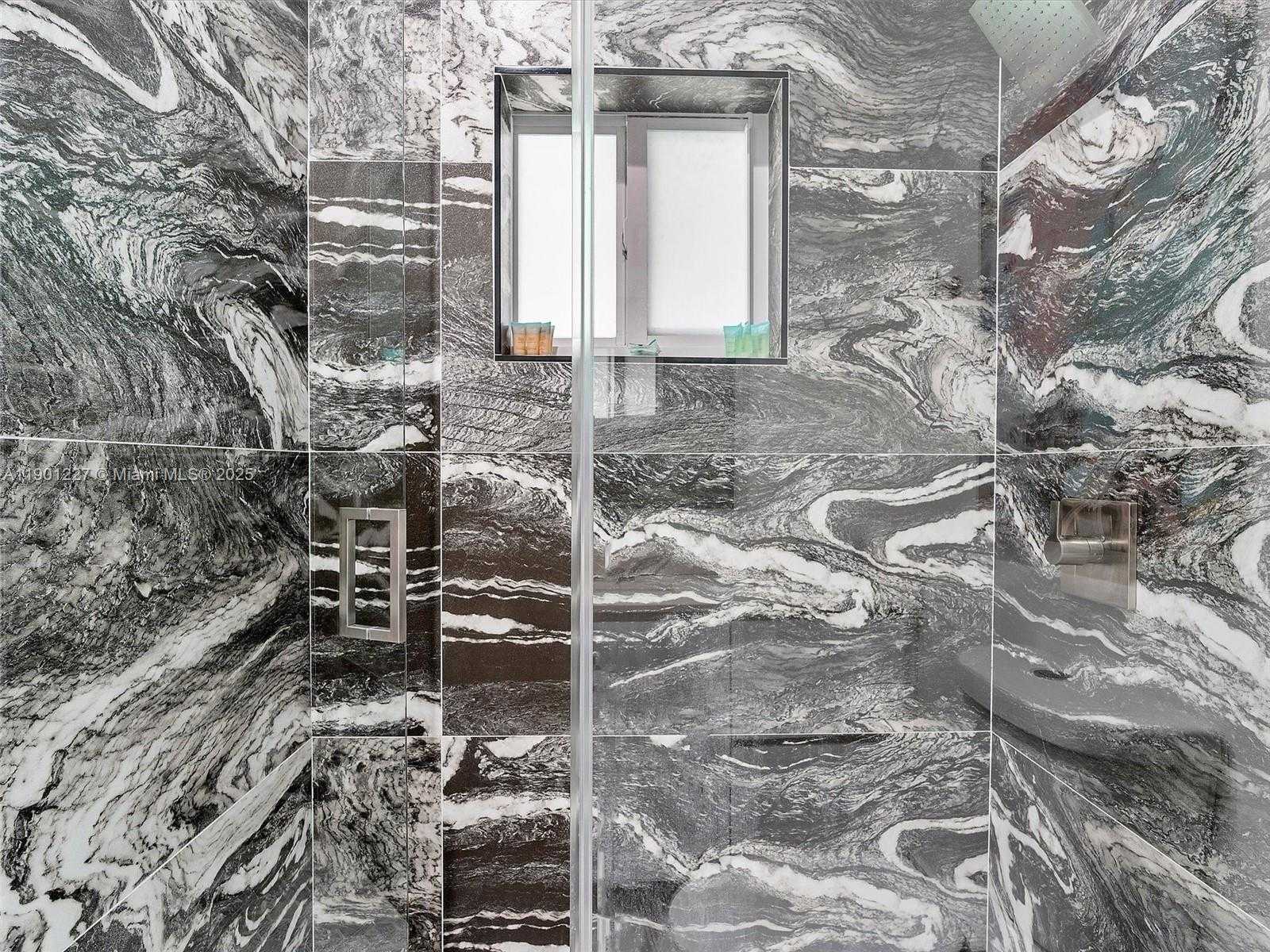 Small Image of 11843 WEST BISCAYNE CANAL RD, Miami Number 31