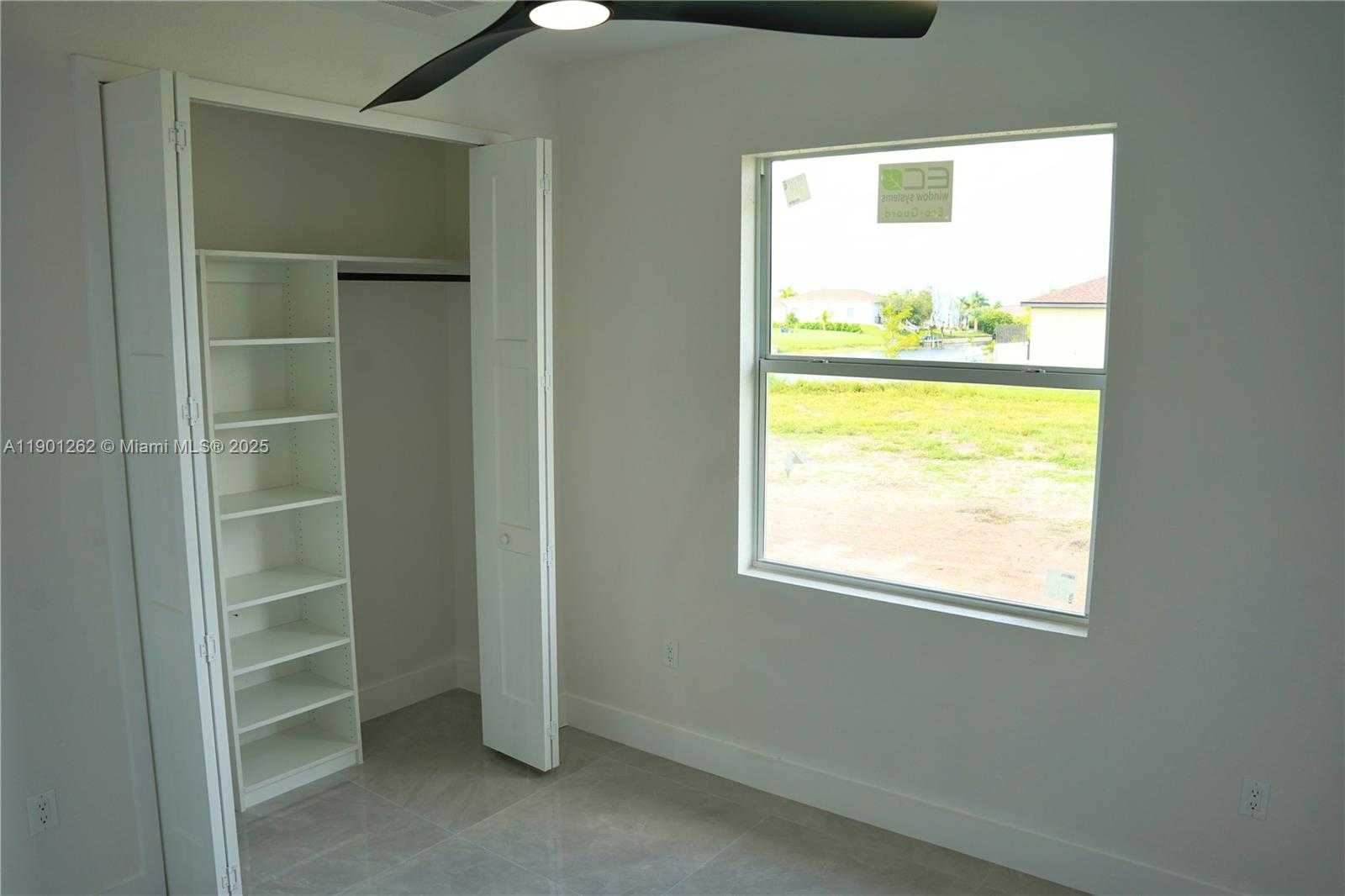 Small Image of 322 NORTH WEST 9TH ST, Cape Coral Number 13