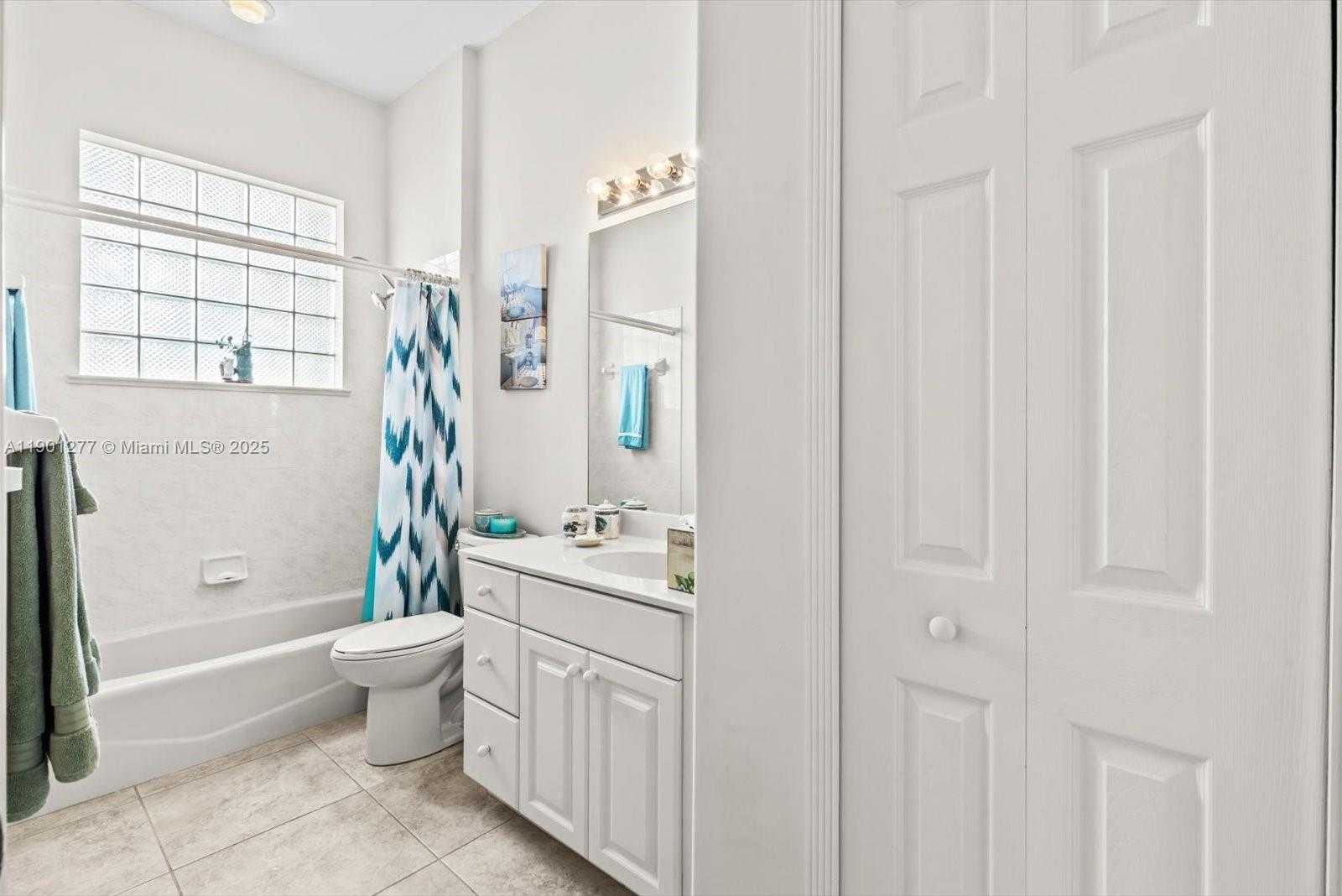 Small Image of 7309 MYSTIC WAY, Port St. Lucie Number 36