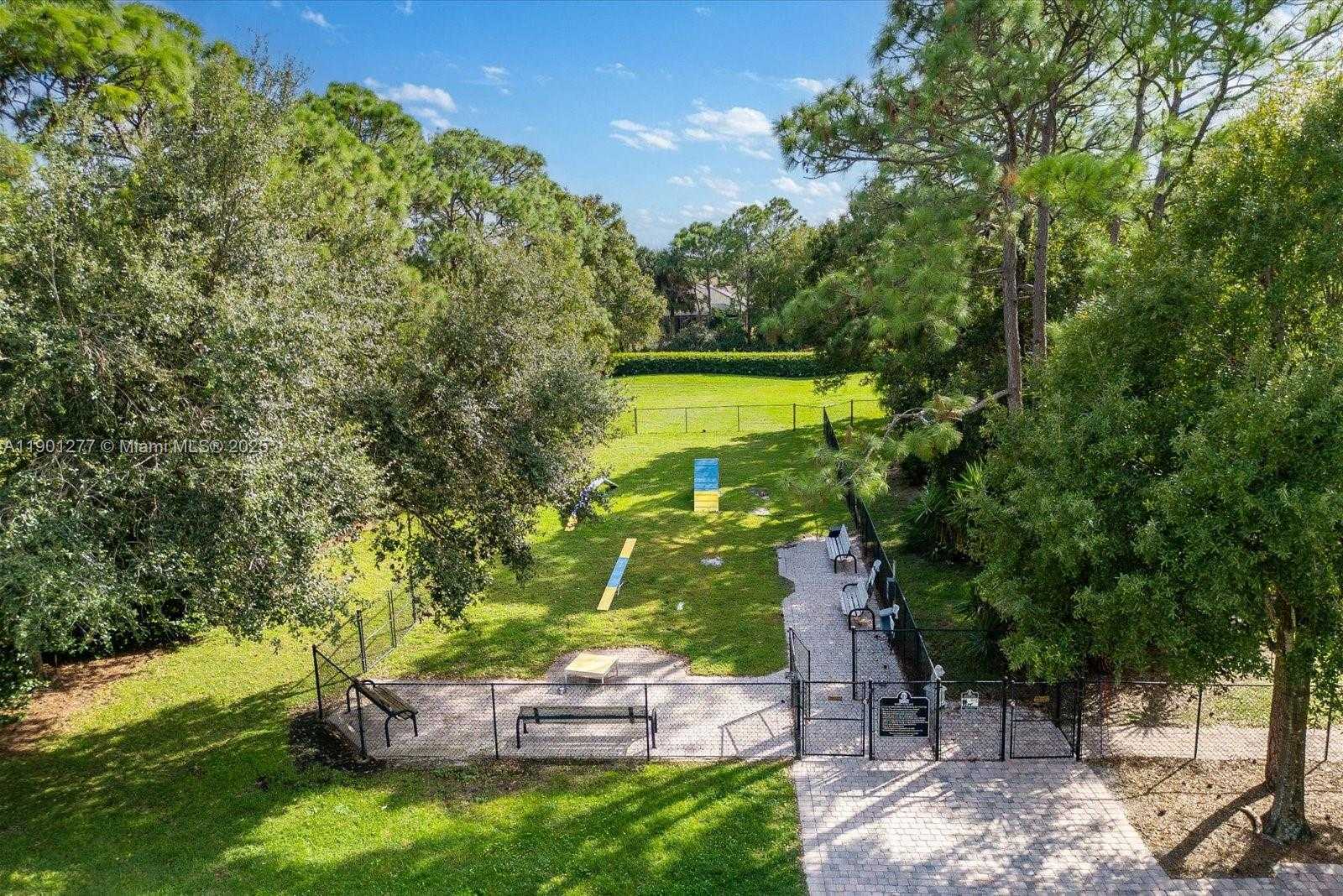 Small Image of 7309 MYSTIC WAY, Port St. Lucie Number 58