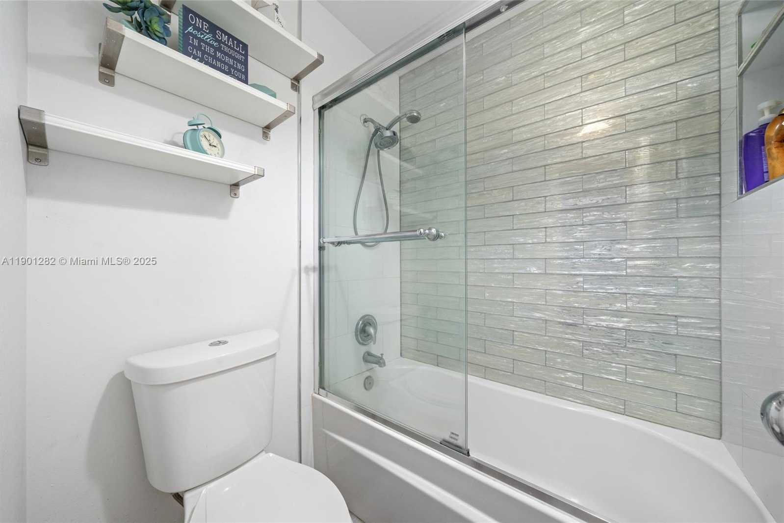 Small Image of 7461 NORTH WEST 36TH ST, Lauderhill Number 20