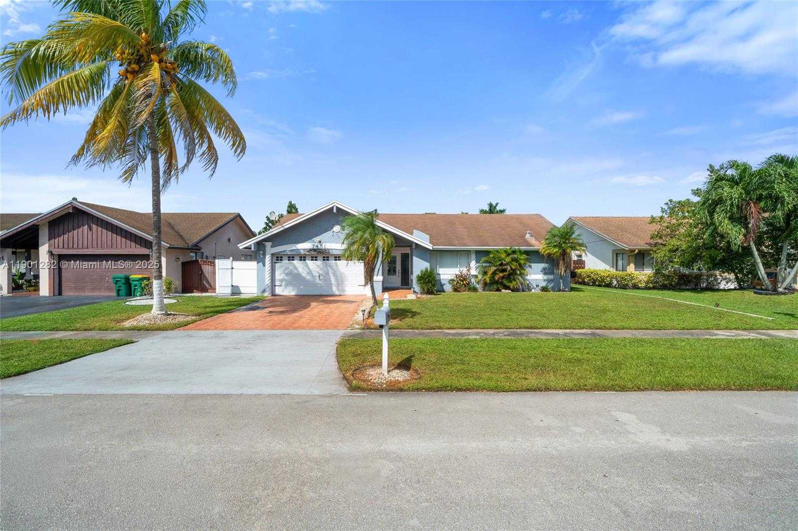 Small Image of 7461 NORTH WEST 36TH ST, Lauderhill Number 4