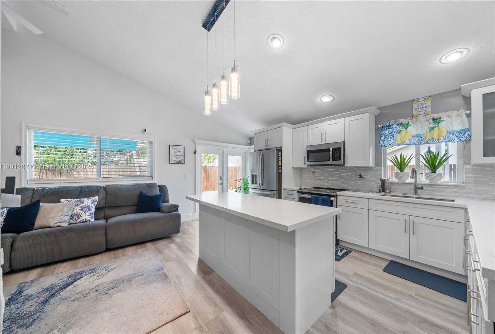 Small Image of 7461 NORTH WEST 36TH ST, Lauderhill Number 7