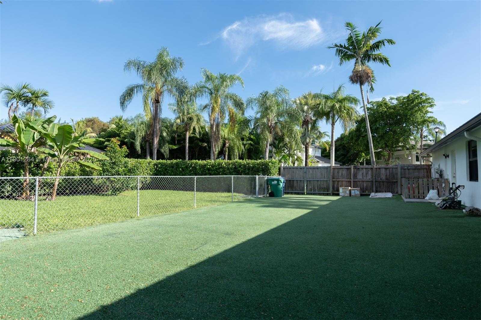 Small Image of 7761 SOUTH WEST 185TH ST, Cutler Bay Number 21