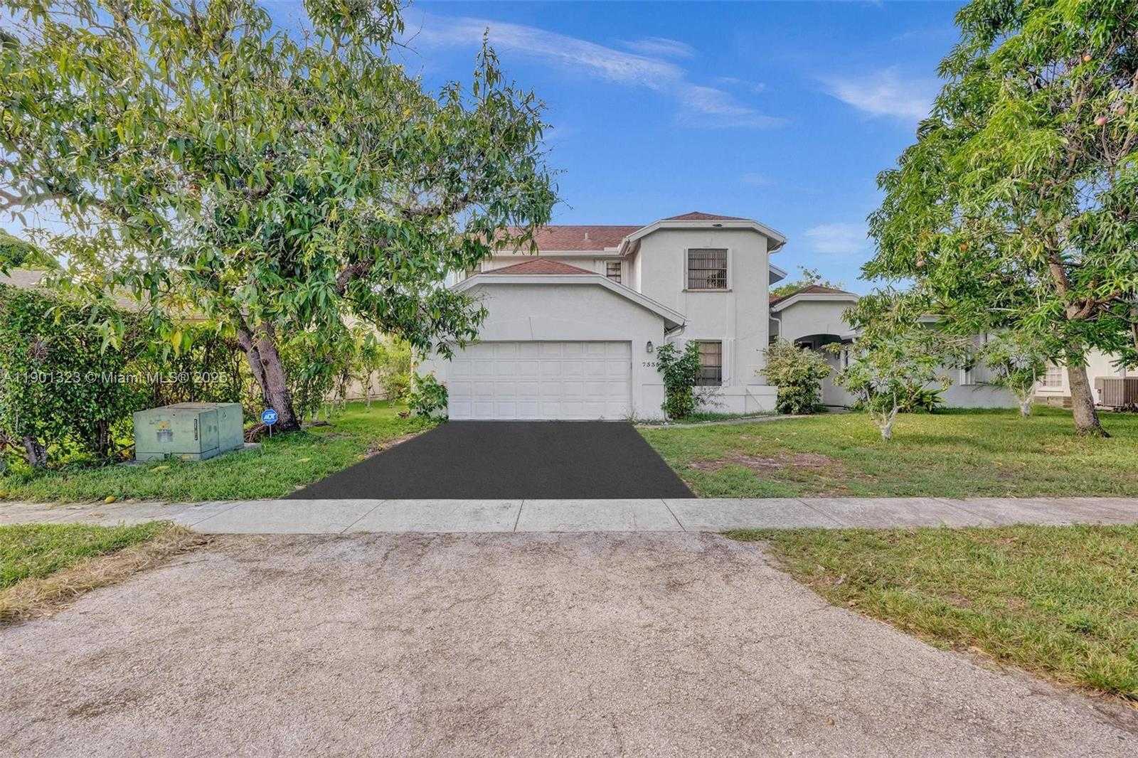 Small Image of 7335 NORTH WEST 54TH ST, Lauderhill Number 2