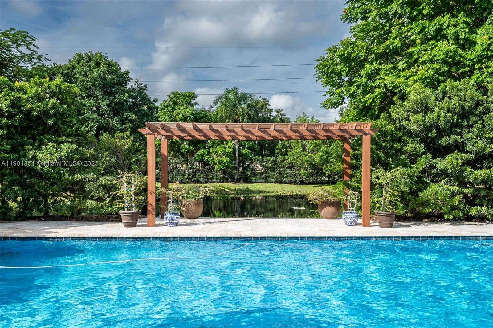 Small Image of 18951 SOUTH WEST 53RD ST, Southwest Ranches Number 17