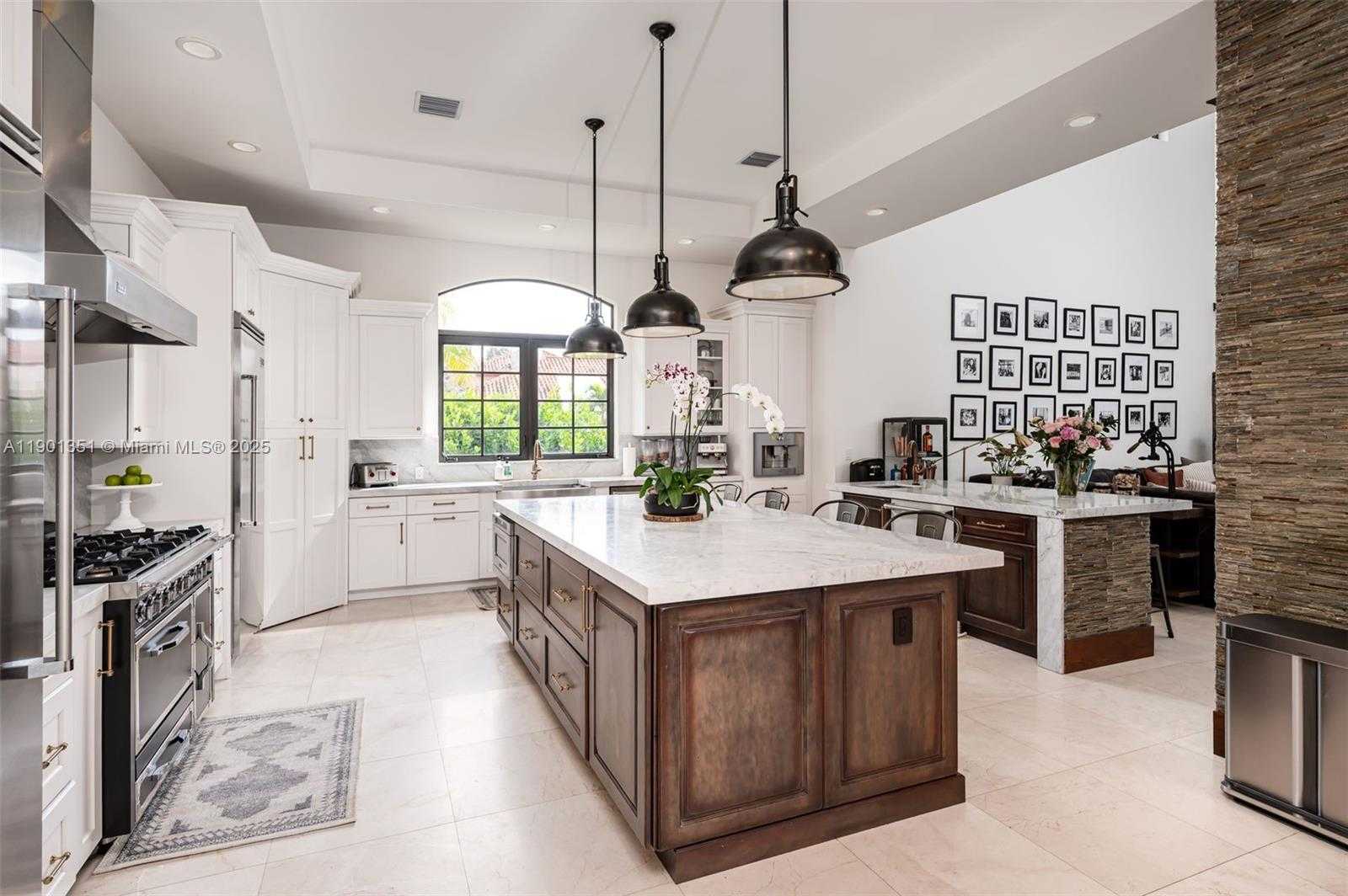 Small Image of 18951 SOUTH WEST 53RD ST, Southwest Ranches Number 21