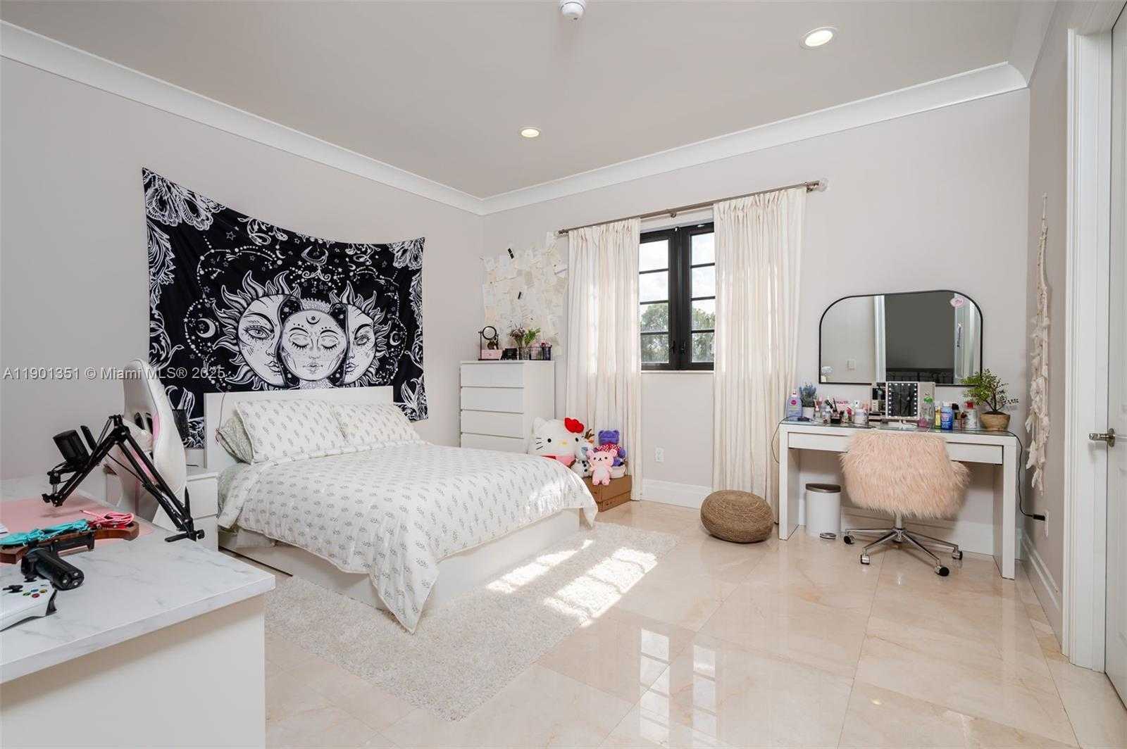 Small Image of 18951 SOUTH WEST 53RD ST, Southwest Ranches Number 37