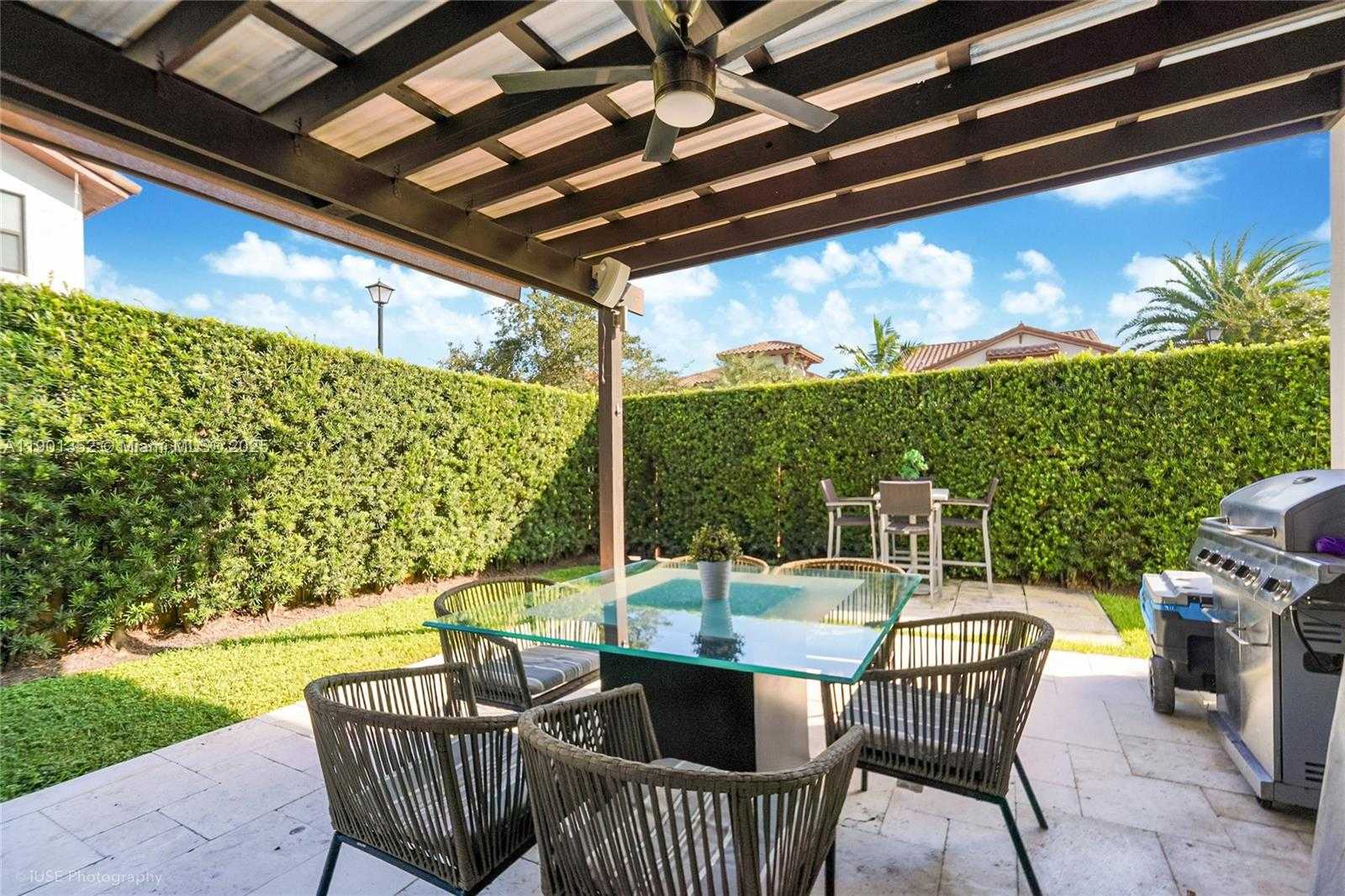 Small Image of 8723 NORTH WEST 102ND PL, Doral Number 11