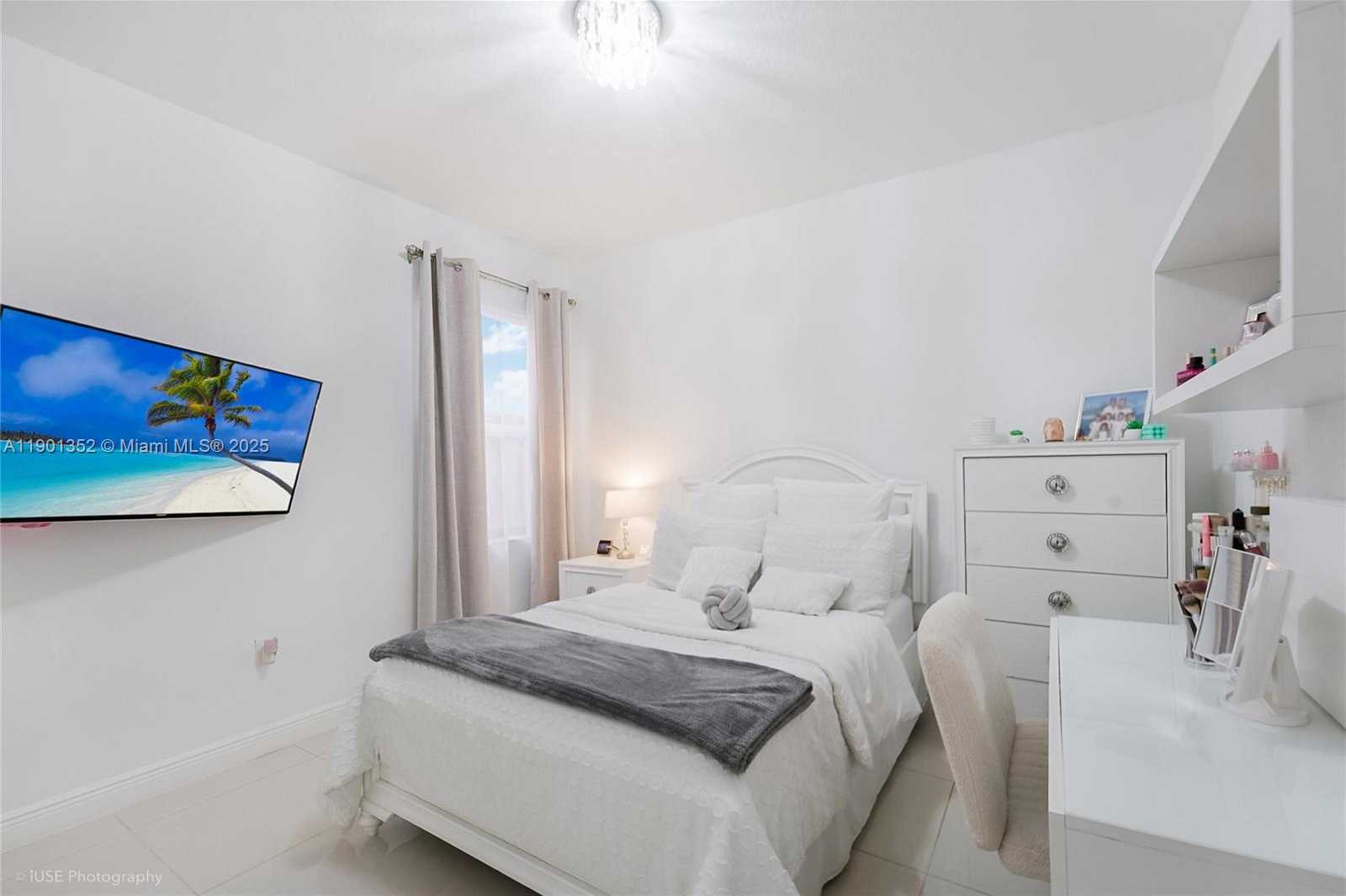 Small Image of 8723 NORTH WEST 102ND PL, Doral Number 13