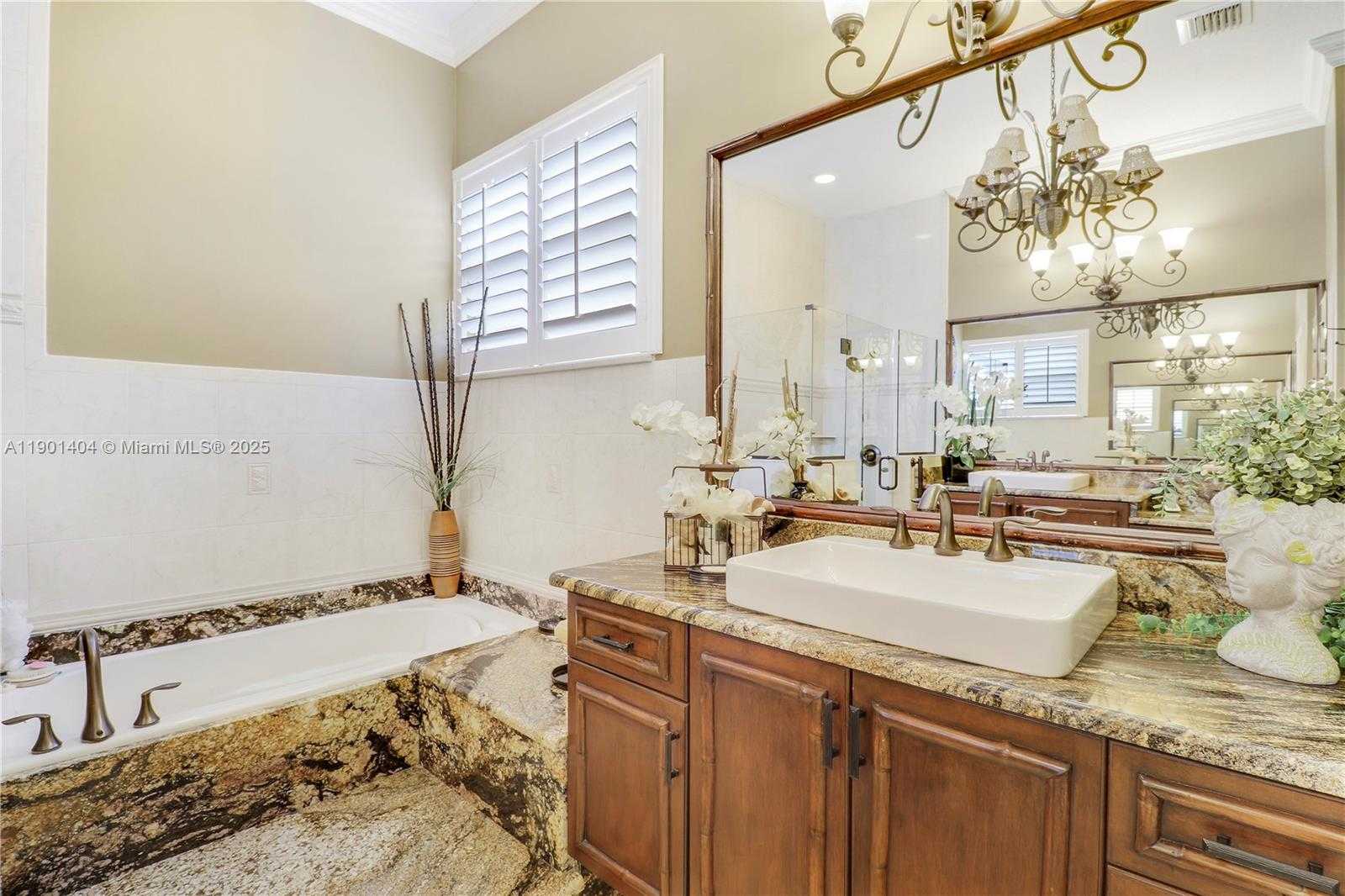 Small Image of 330 NORTH WEST SHOREVIEW DR, Saint Lucie West Number 26