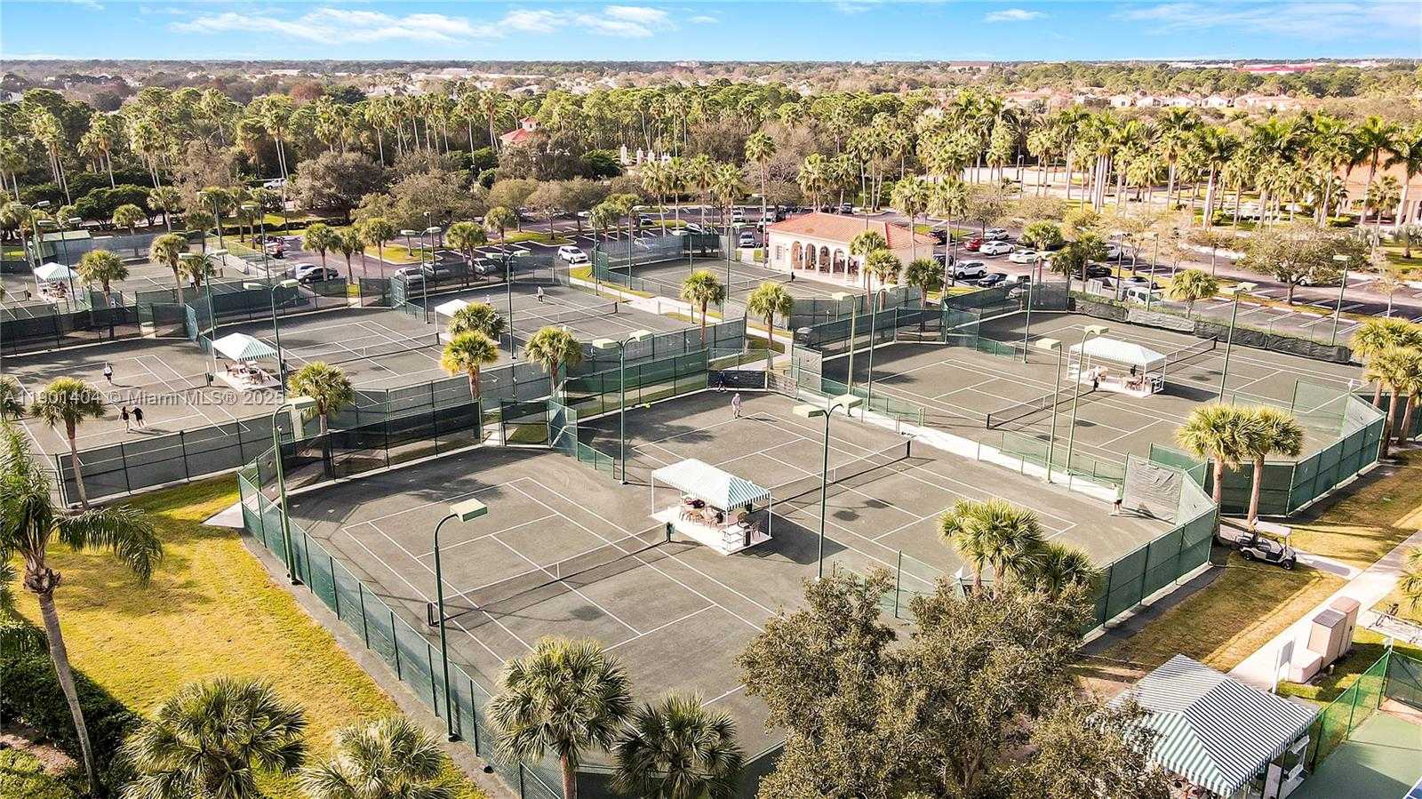 Small Image of 330 NORTH WEST SHOREVIEW DR, Saint Lucie West Number 50