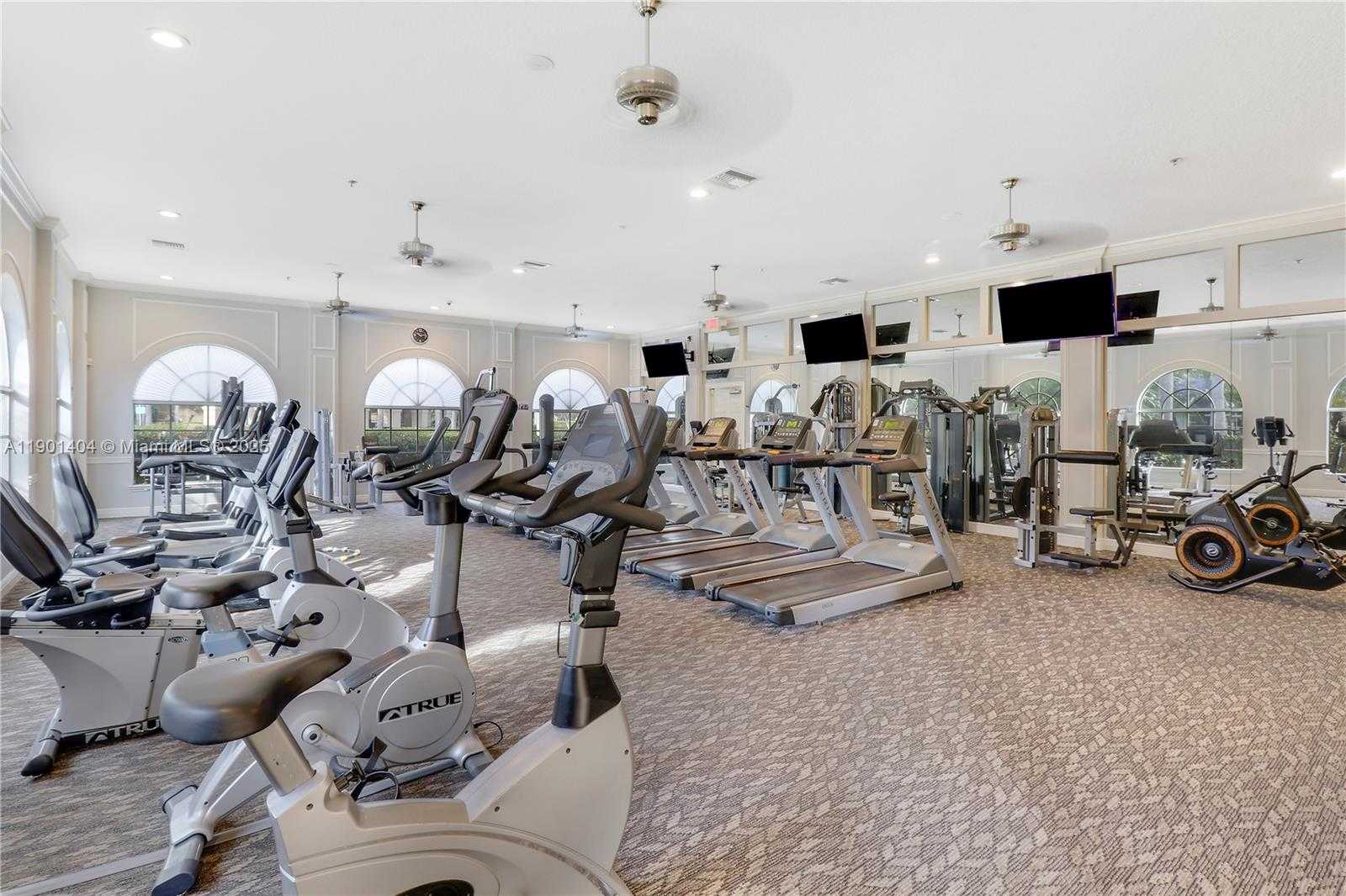 Small Image of 330 NORTH WEST SHOREVIEW DR, Saint Lucie West Number 58