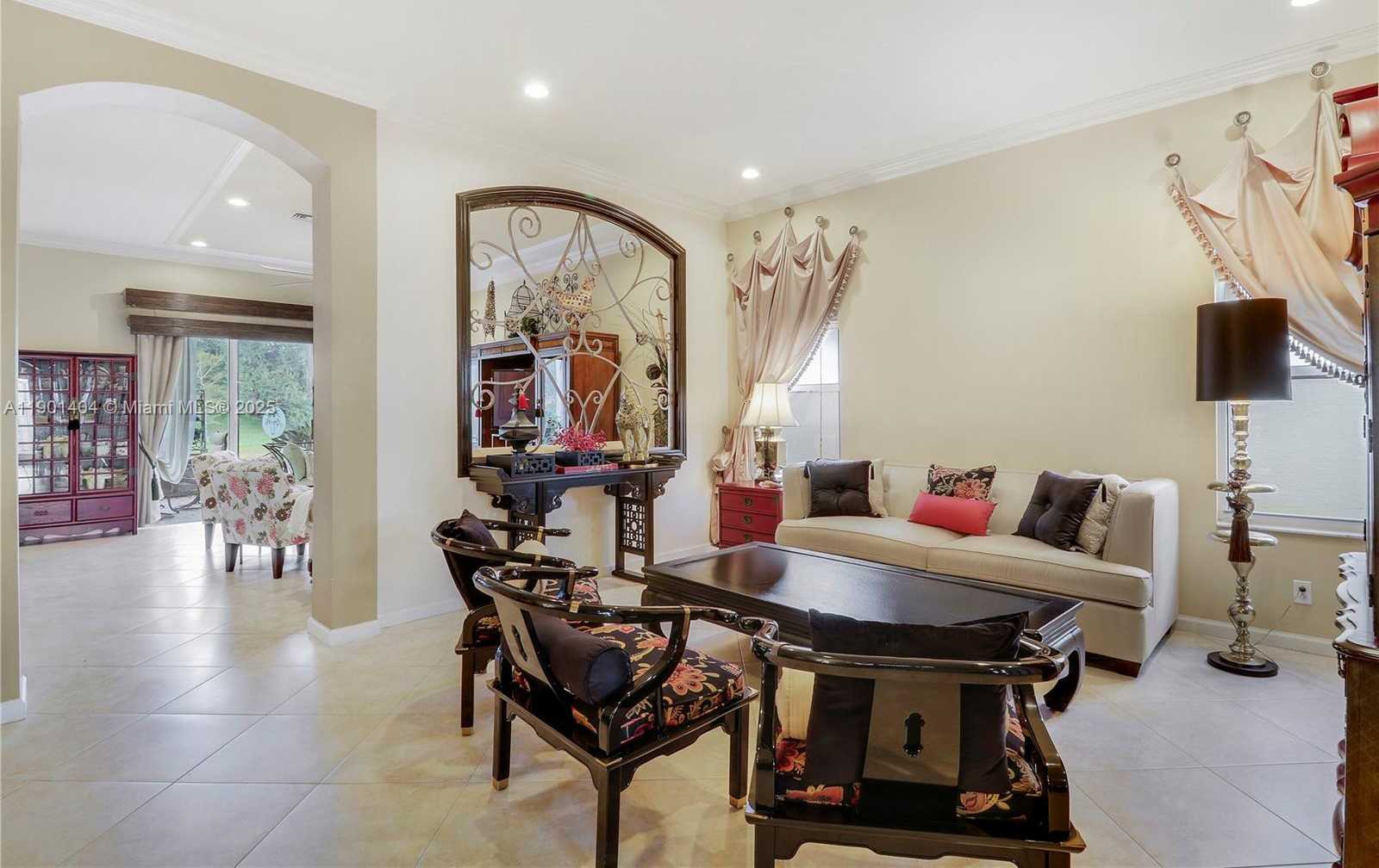 Small Image of 330 NORTH WEST SHOREVIEW DR, Saint Lucie West Number 6