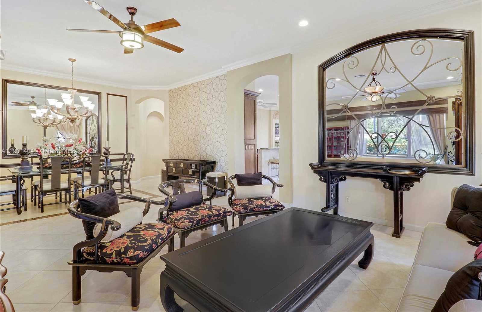 Small Image of 330 NORTH WEST SHOREVIEW DR, Saint Lucie West Number 8