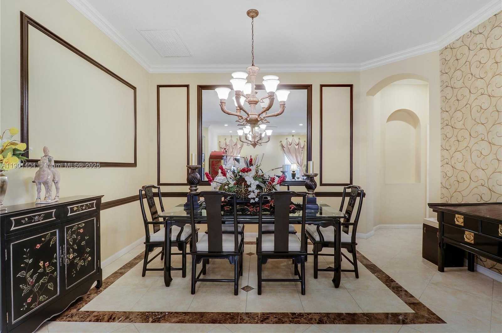 Small Image of 330 NORTH WEST SHOREVIEW DR, Saint Lucie West Number 9