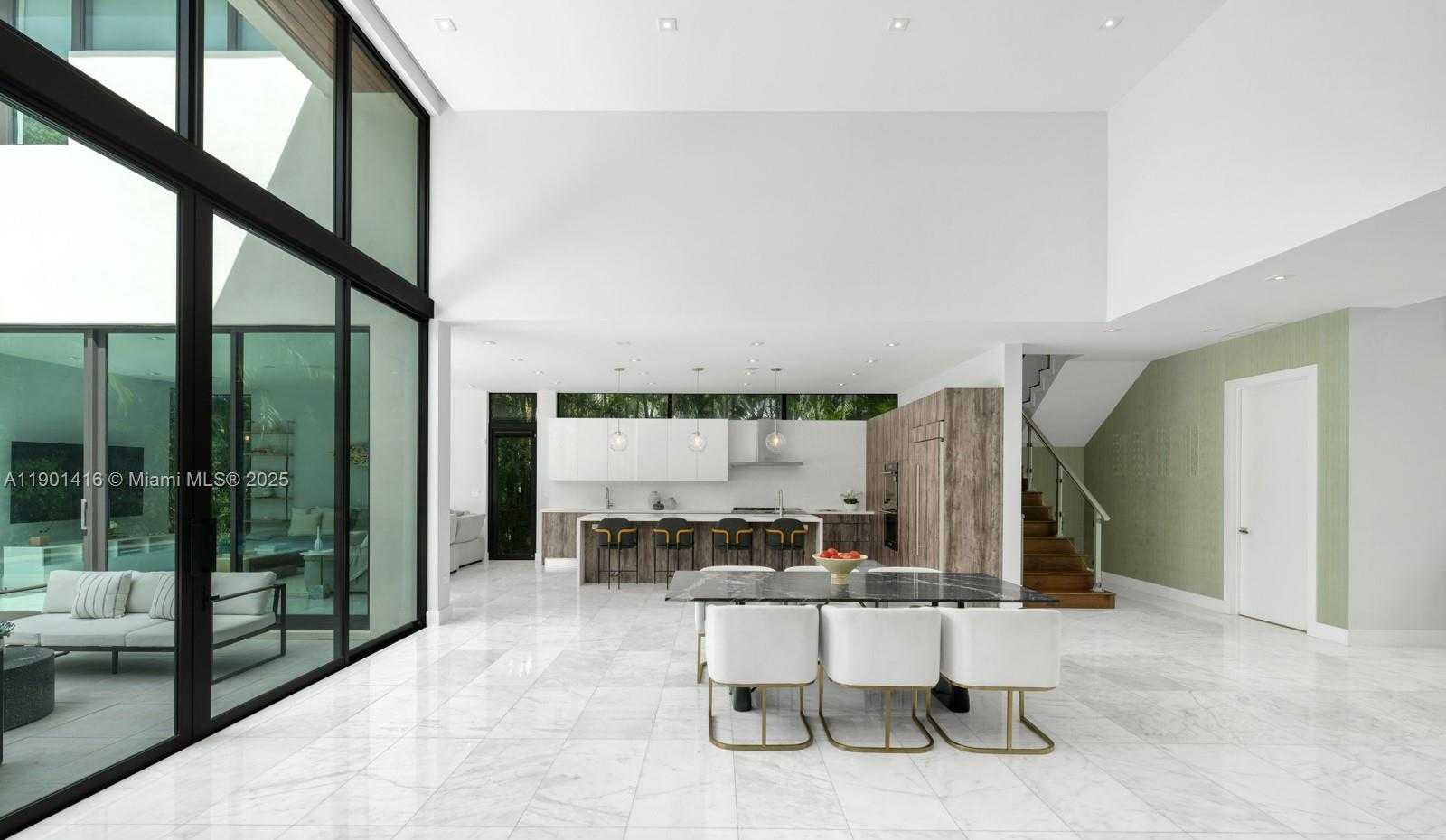 Small Image of 4520 NORTH MERIDIAN AVE, Miami Beach Number 13