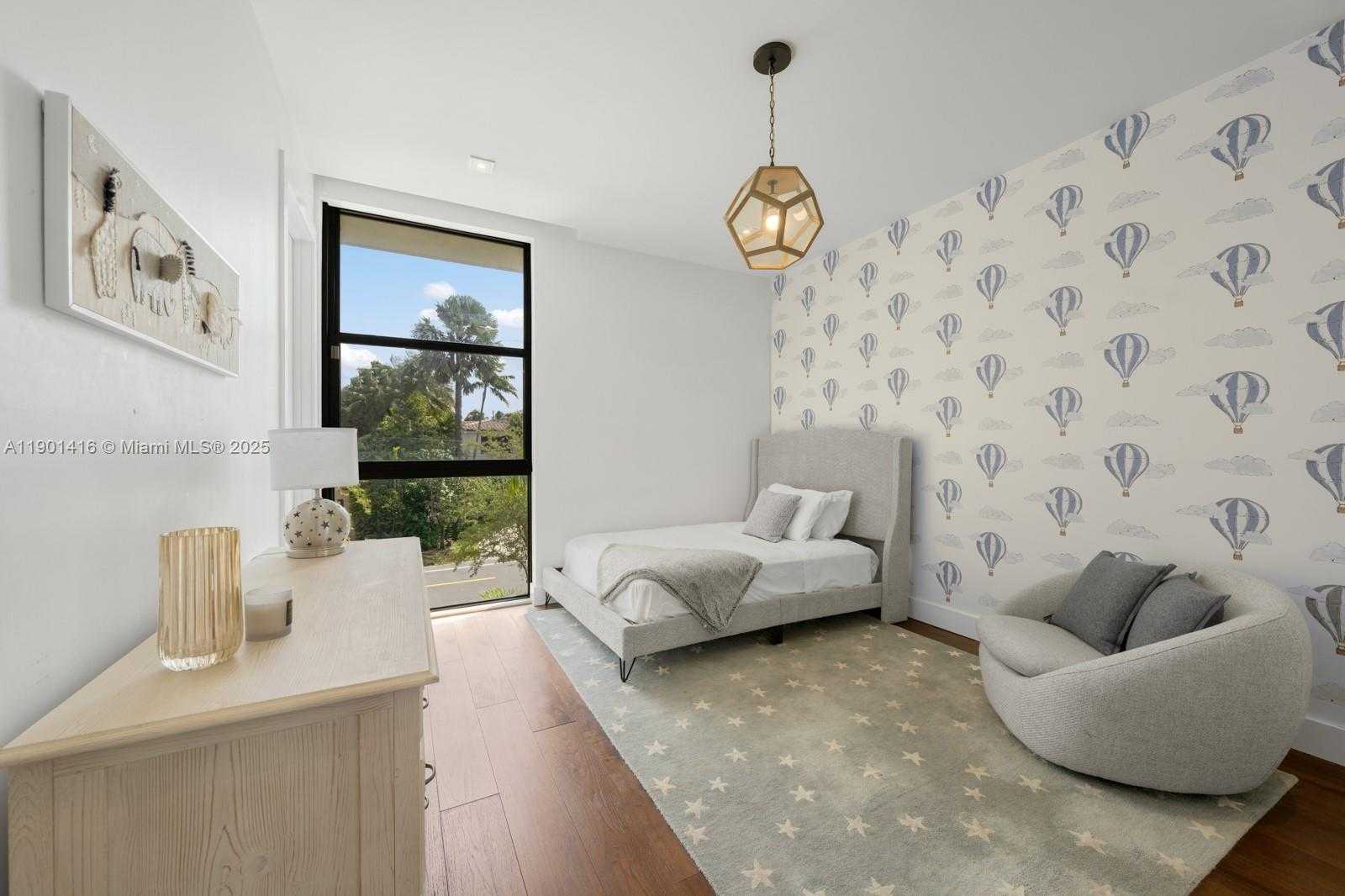 Small Image of 4520 NORTH MERIDIAN AVE, Miami Beach Number 20