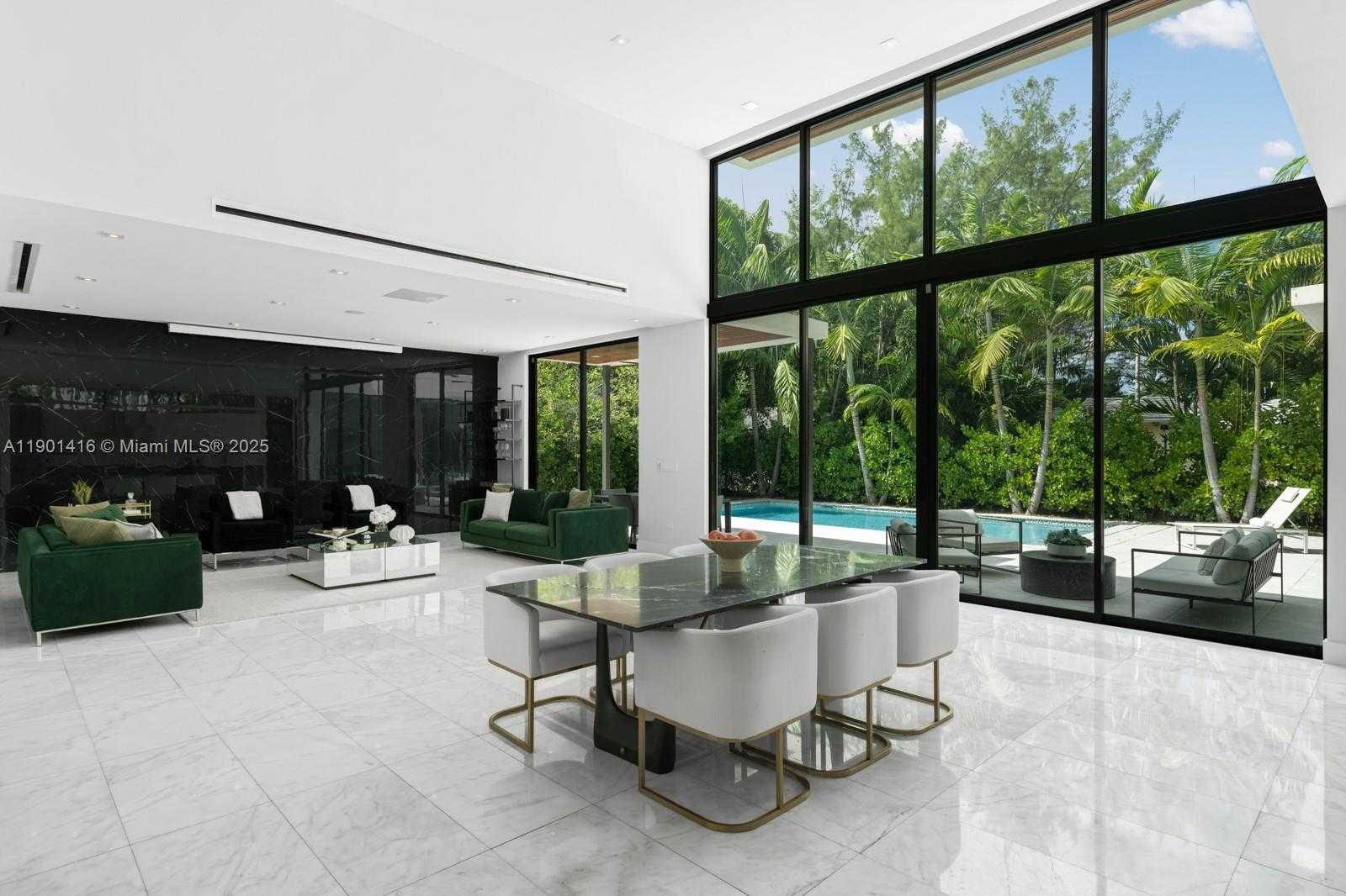 Small Image of 4520 NORTH MERIDIAN AVE, Miami Beach Number 6