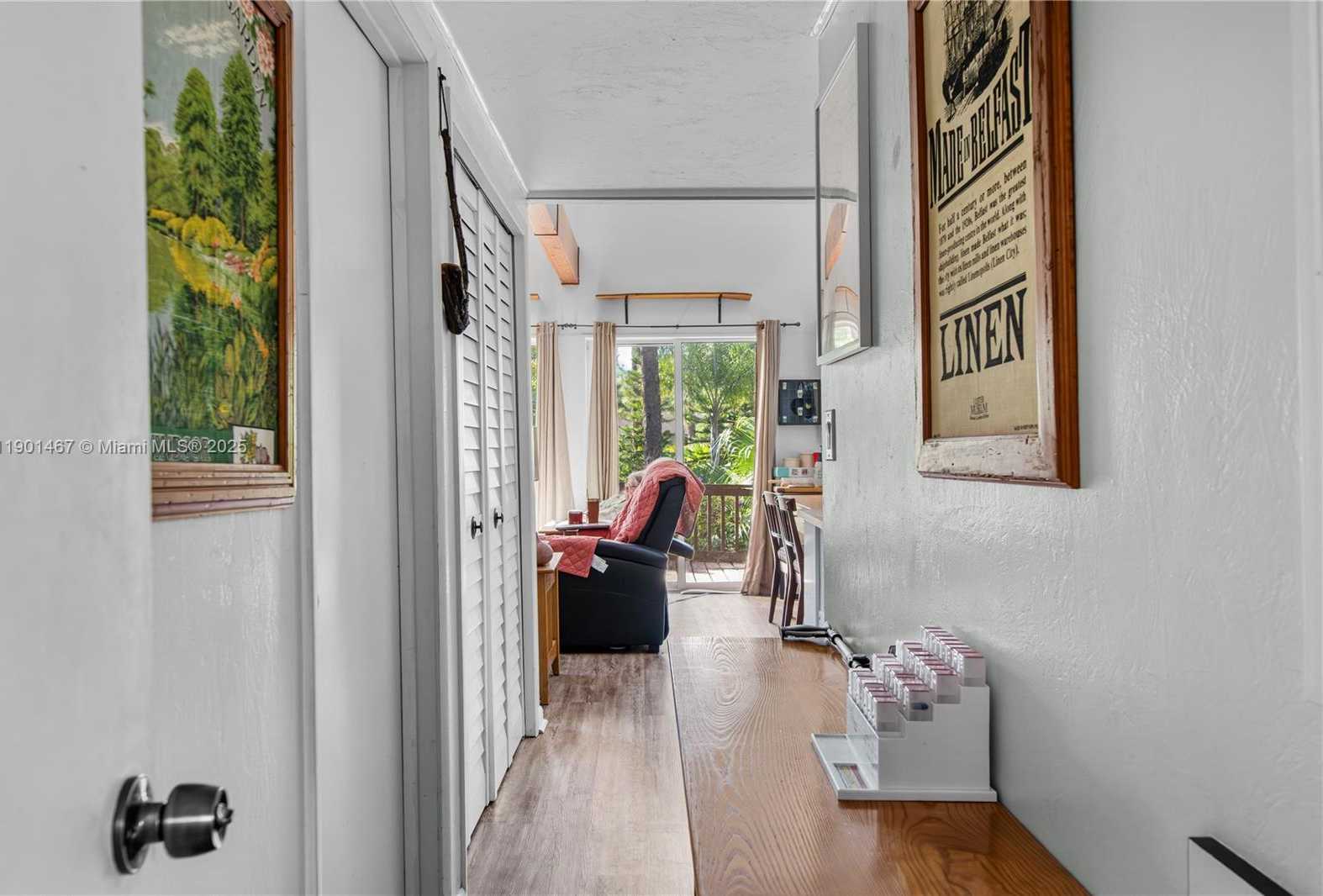 Imagen de Pequeño Objeto