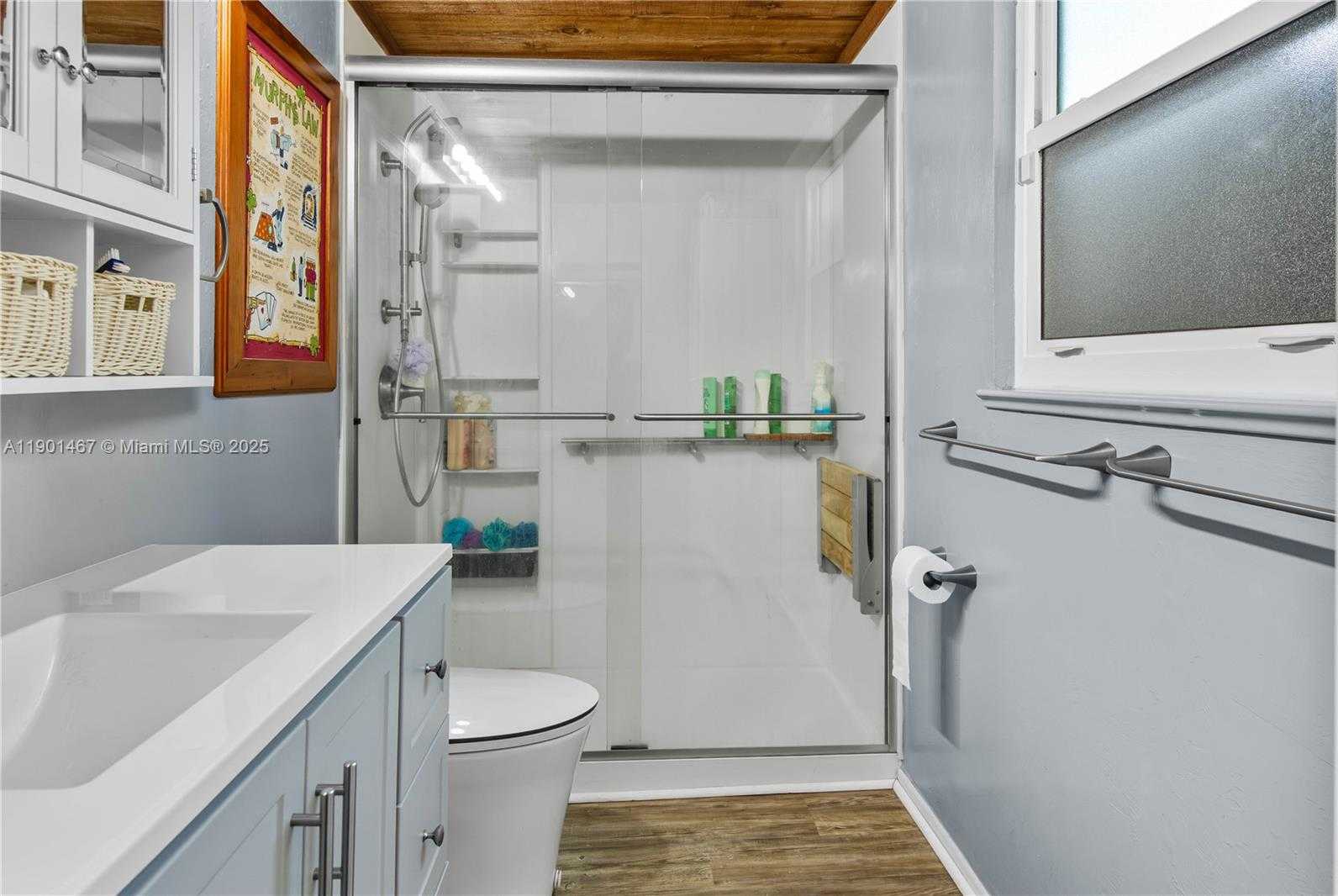 Imagen de Pequeño Objeto